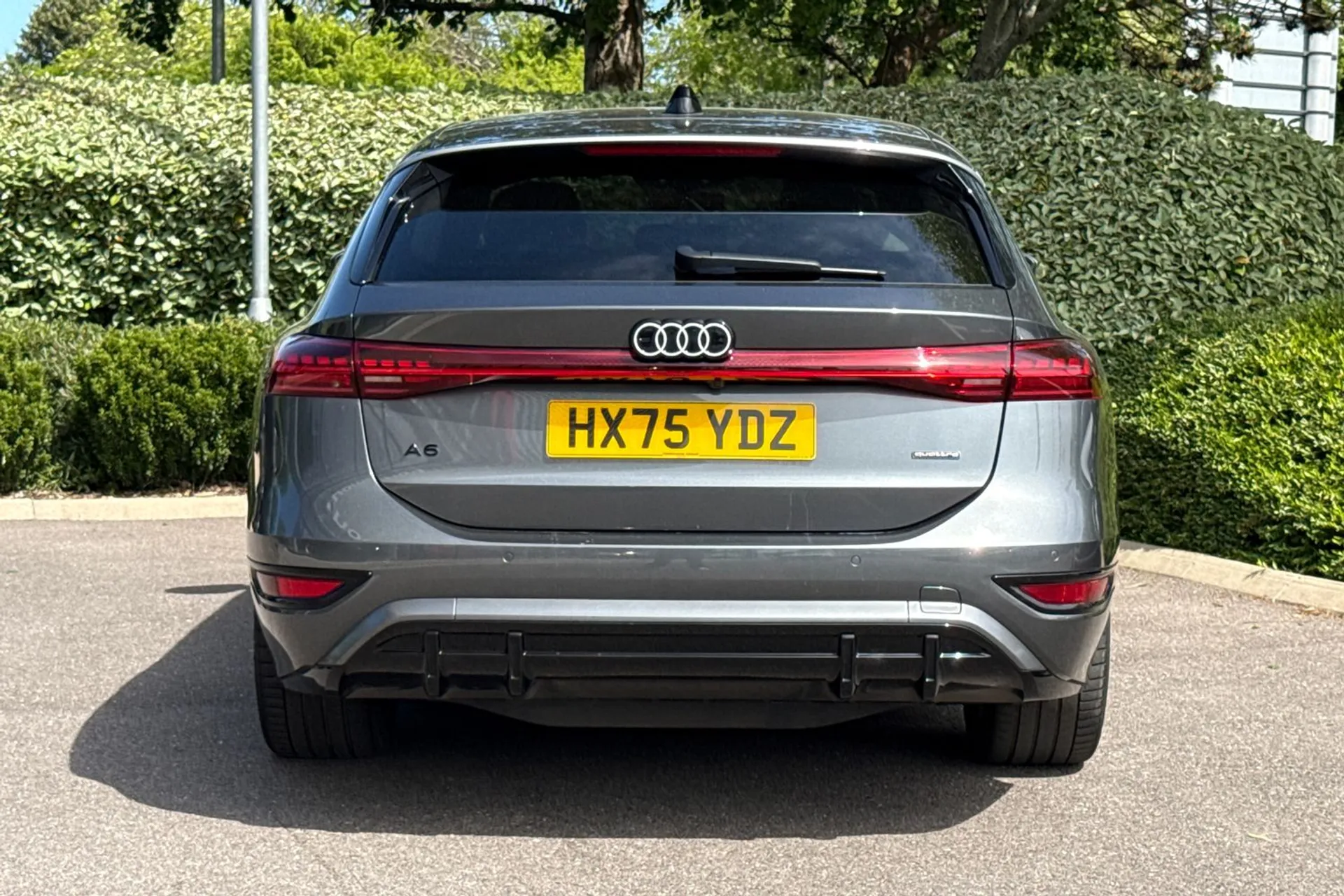 Audi A6 thumbnail image number 10