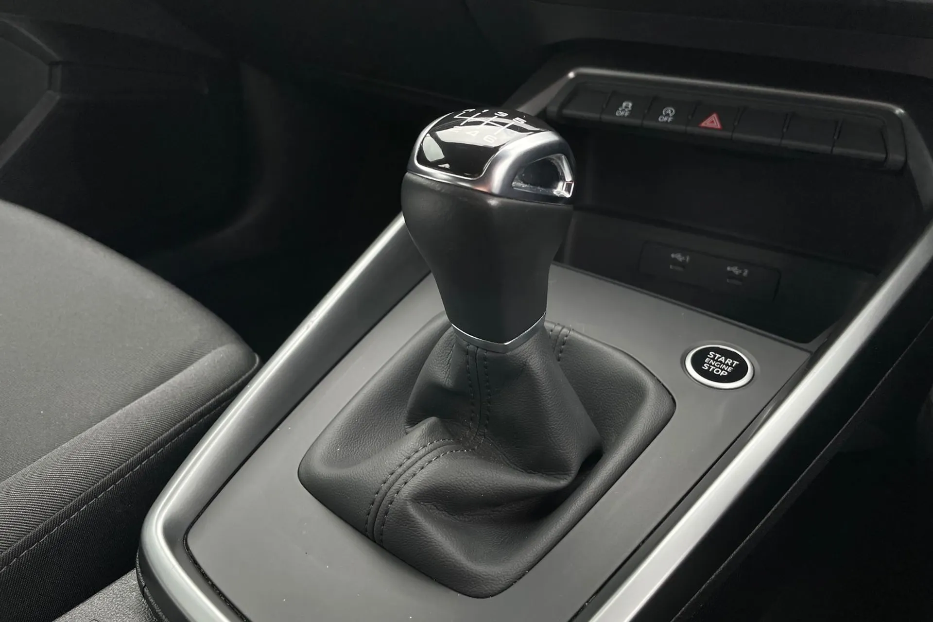 Audi A3 thumbnail image number 24