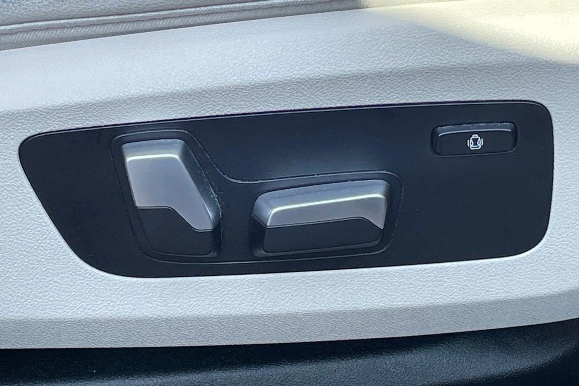 BMW X5 thumbnail image number 48