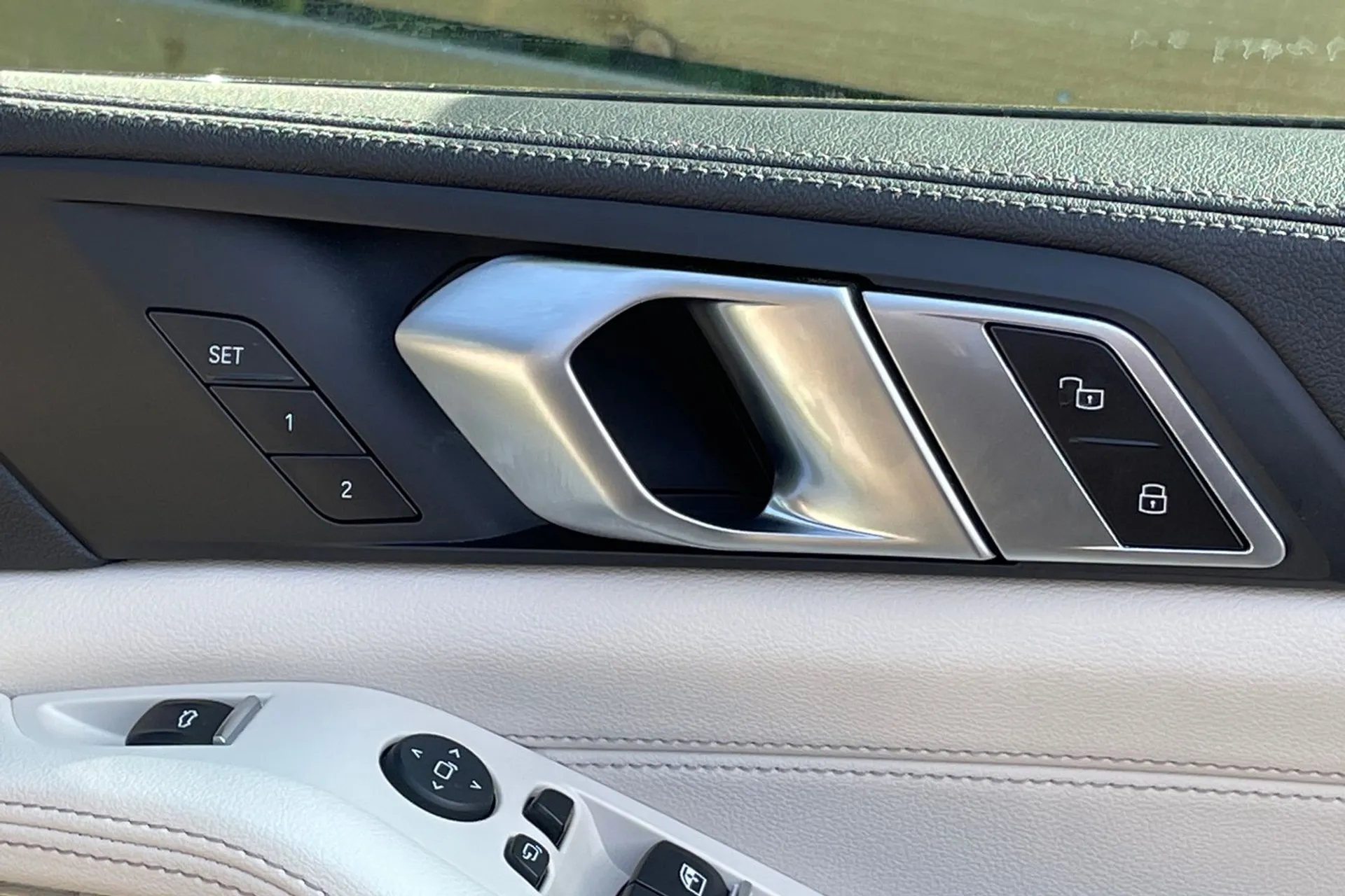 BMW X5 thumbnail image number 46