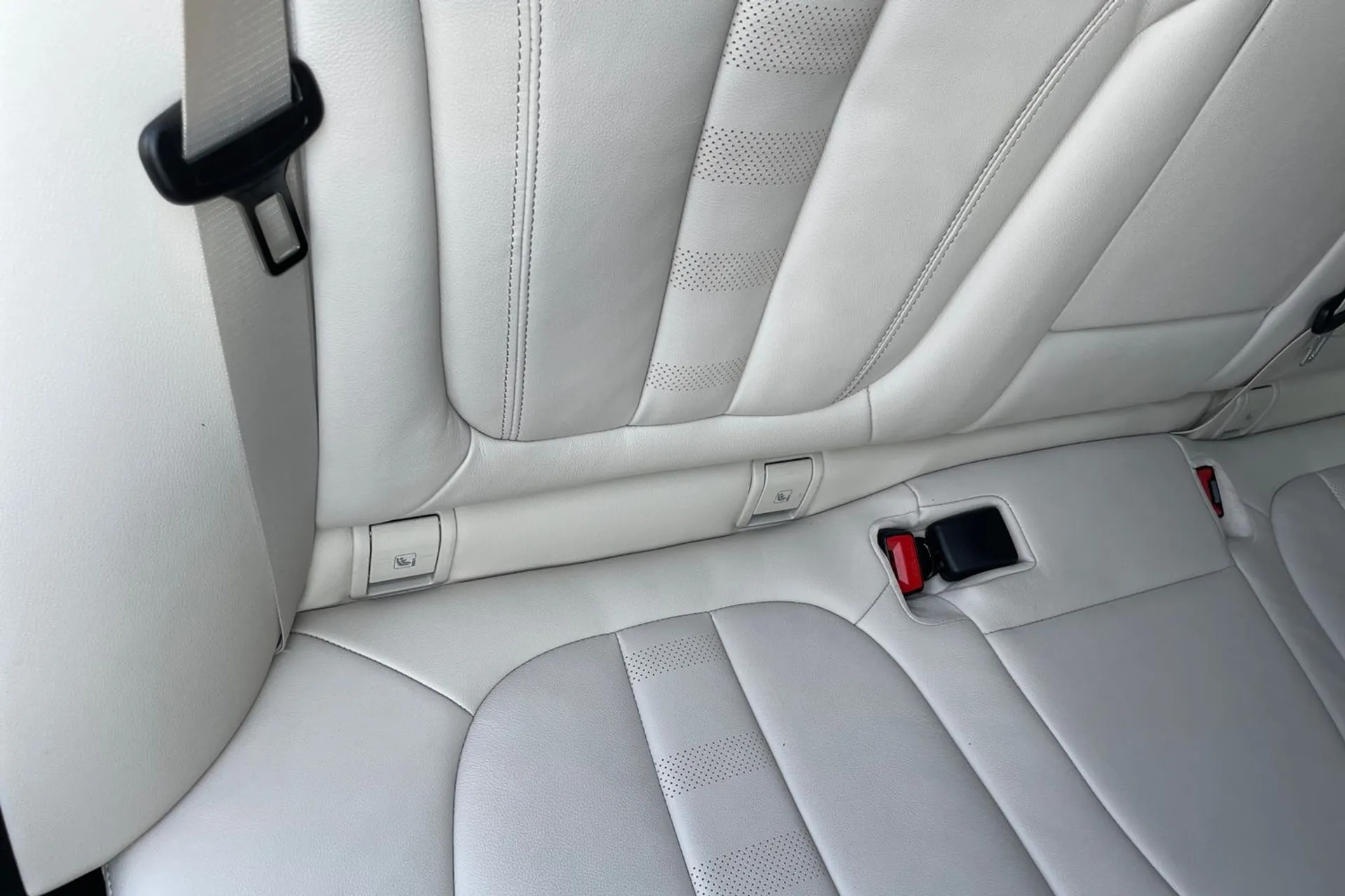 BMW X5 thumbnail image number 25