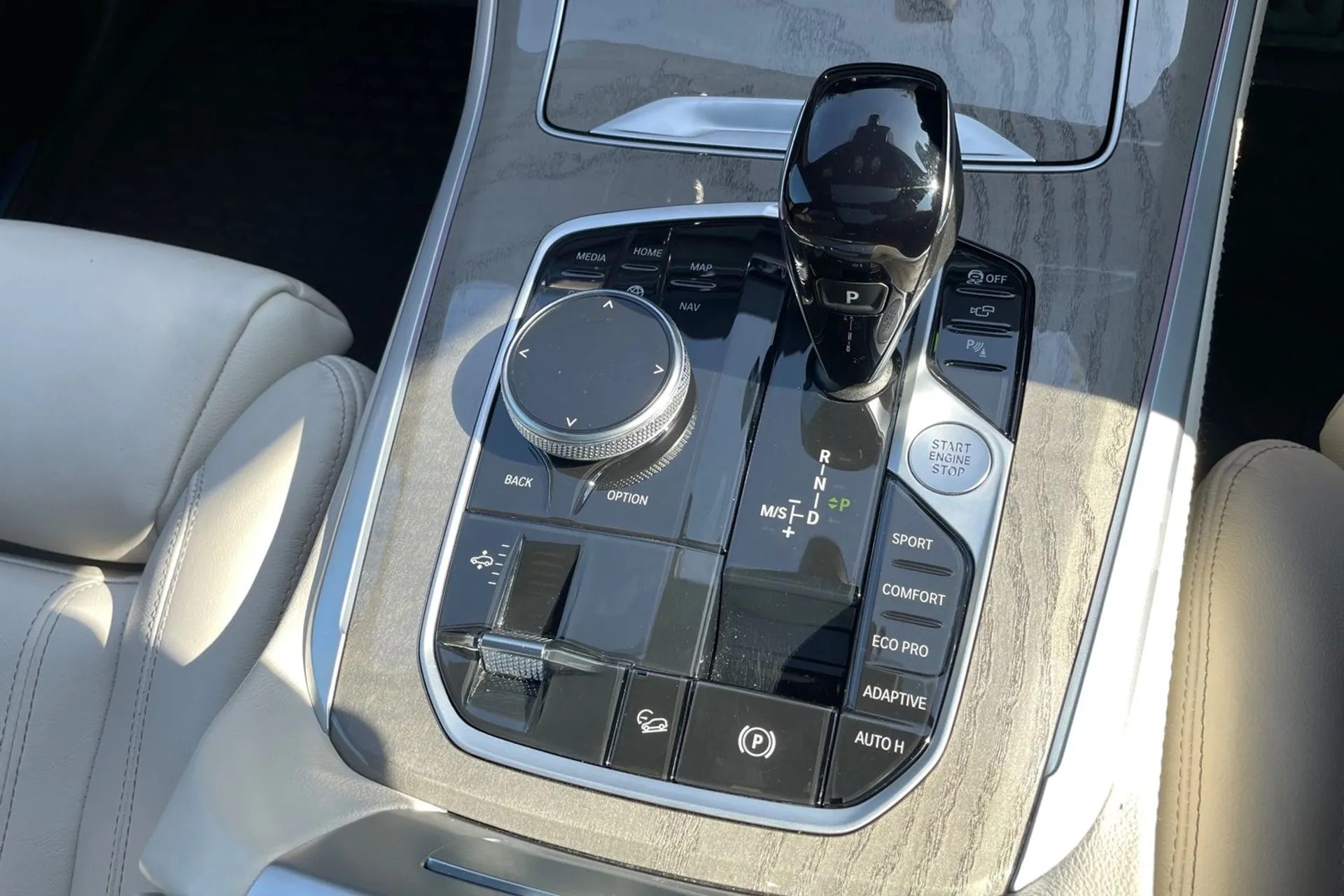 BMW X5 thumbnail image number 44