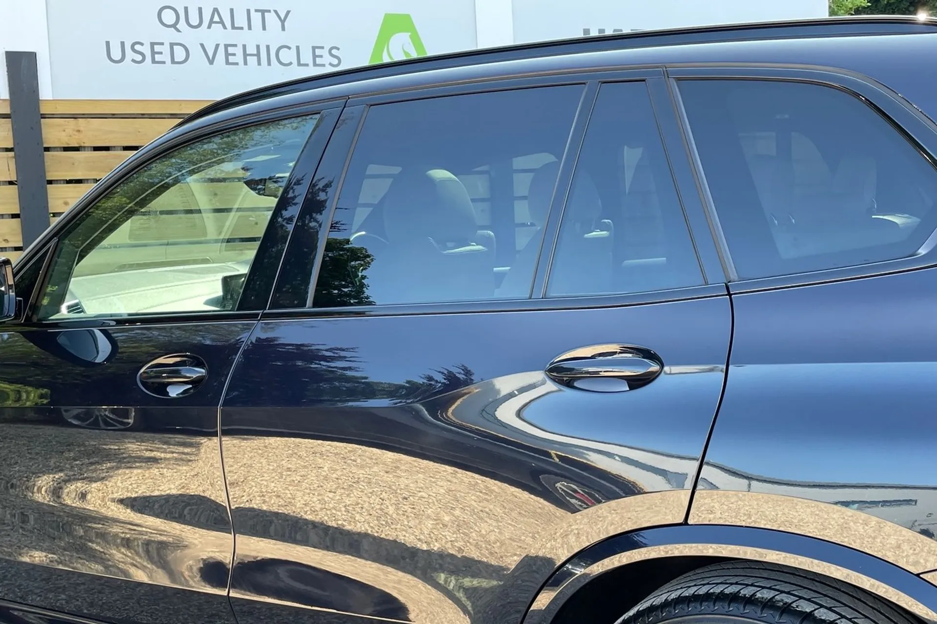 BMW X5 thumbnail image number 14