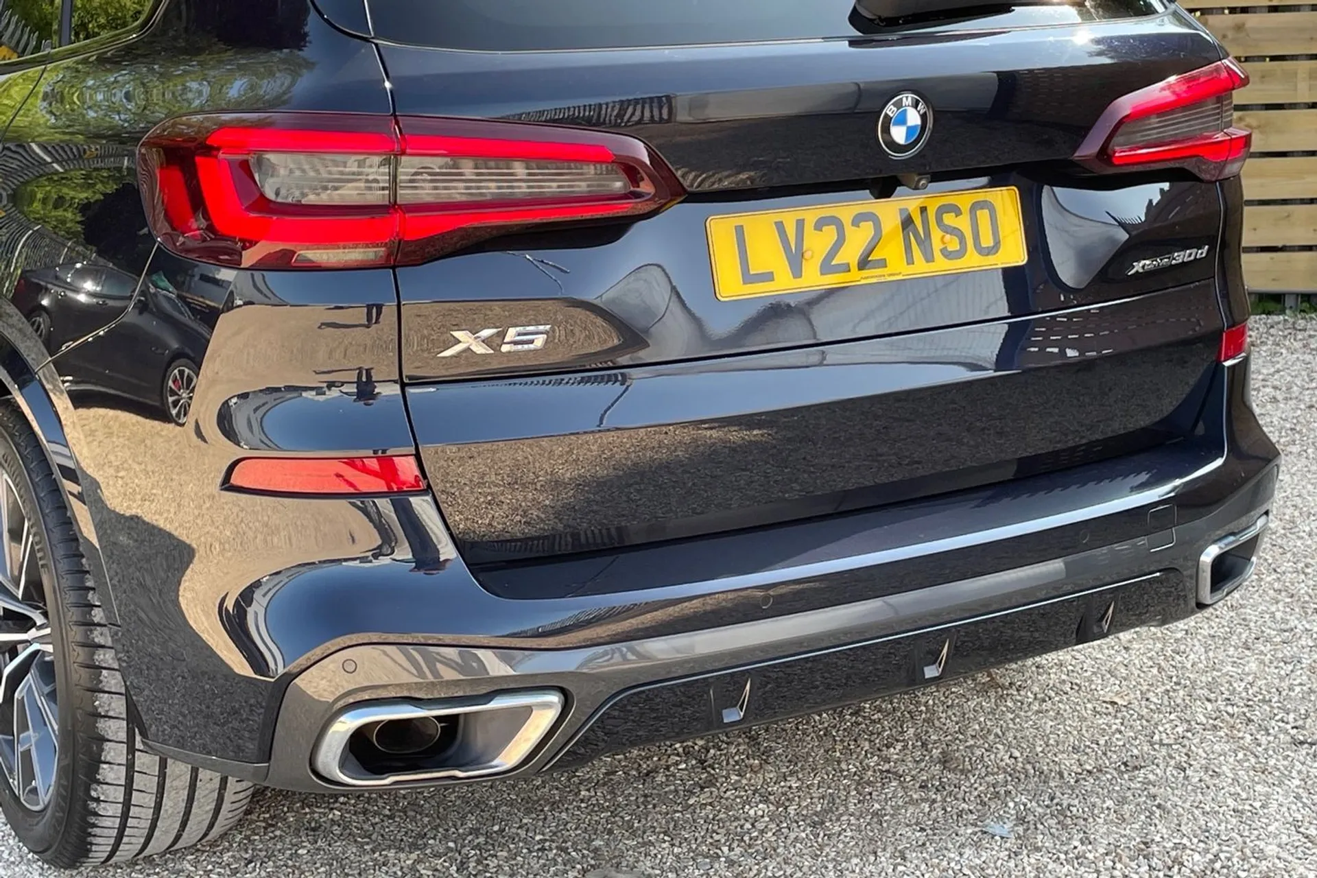 BMW X5 thumbnail image number 17