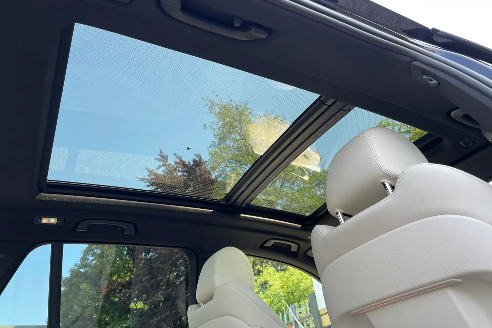 BMW X5 thumbnail image number 31