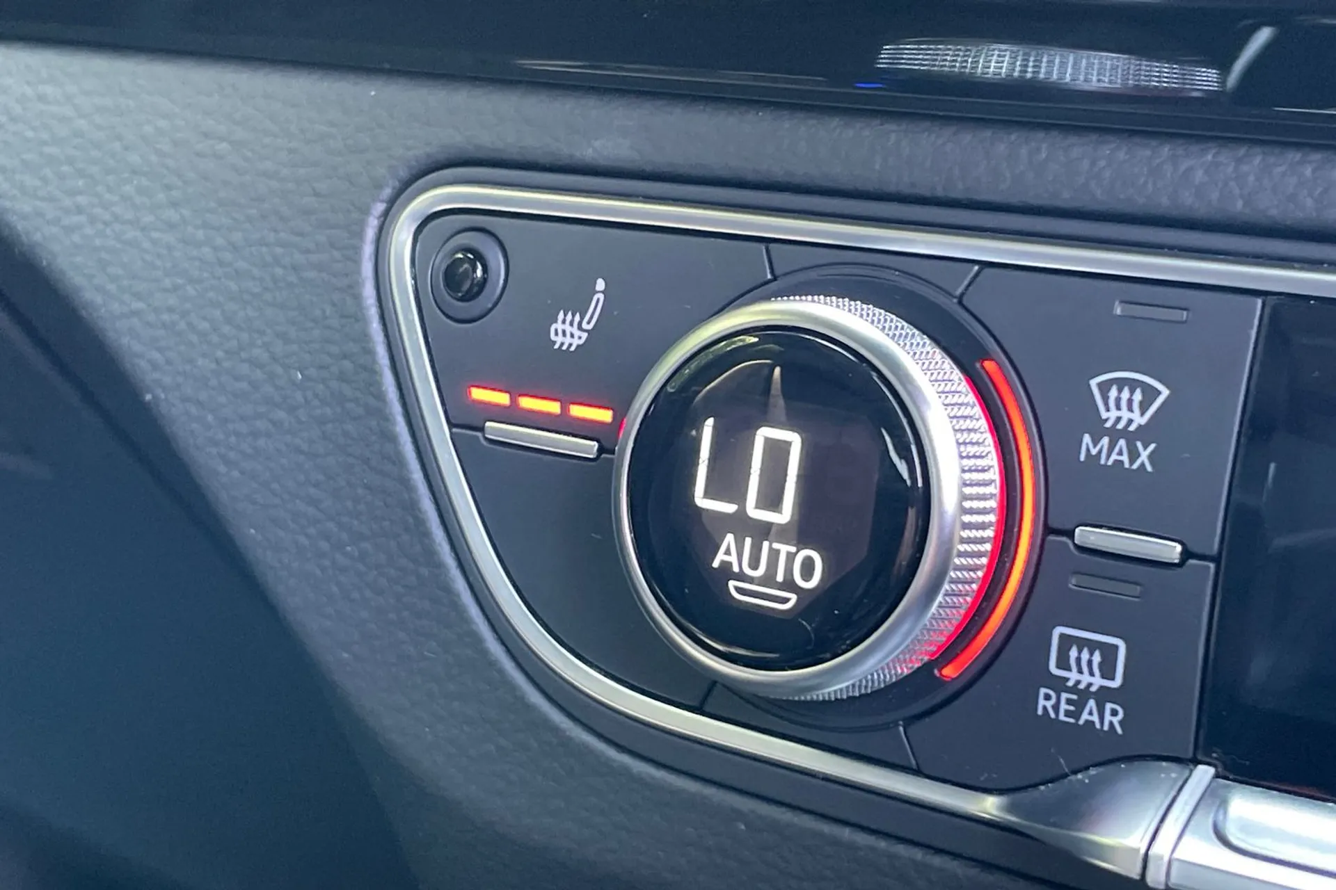 Audi Q5 thumbnail image number 48