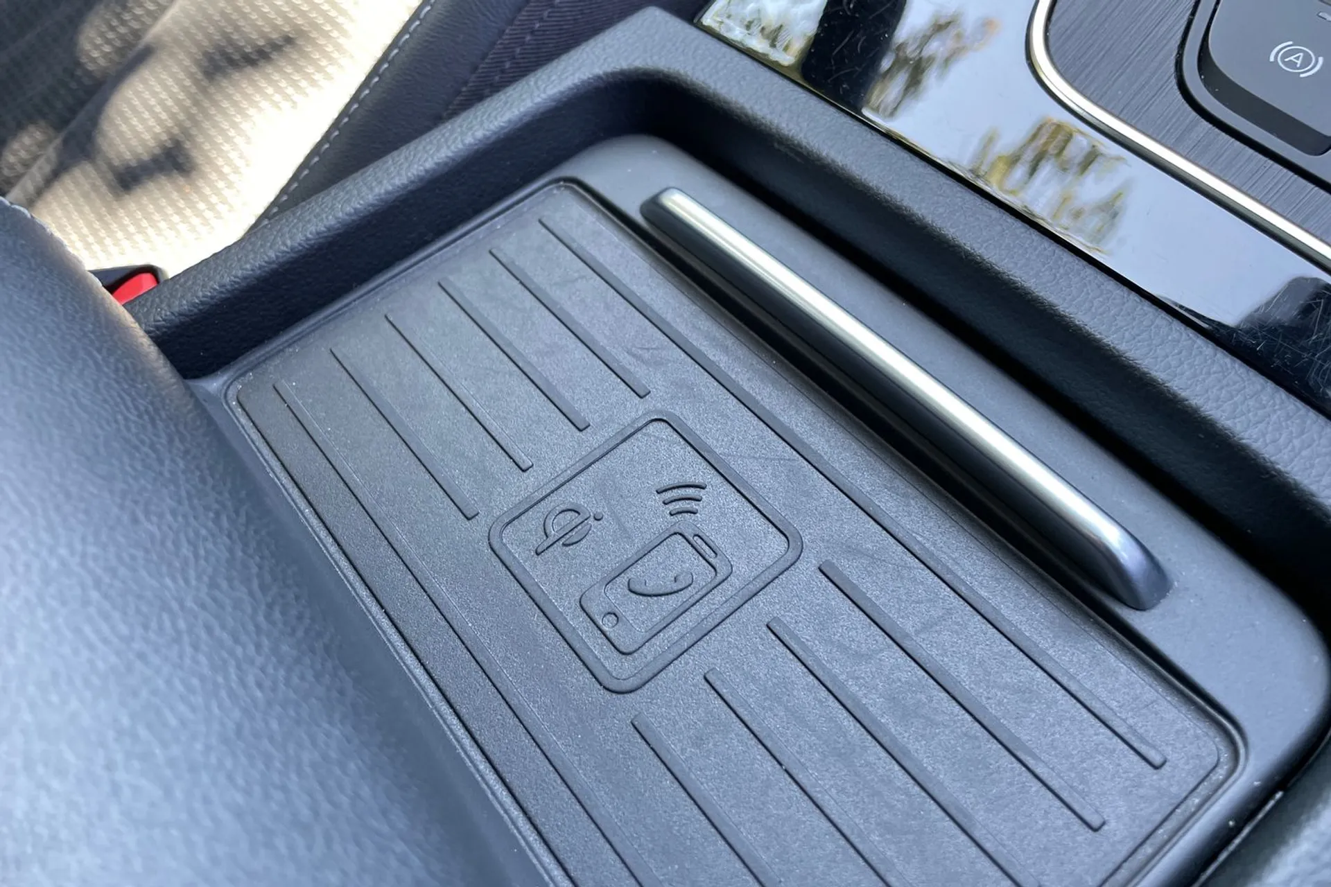 Audi Q5 thumbnail image number 23