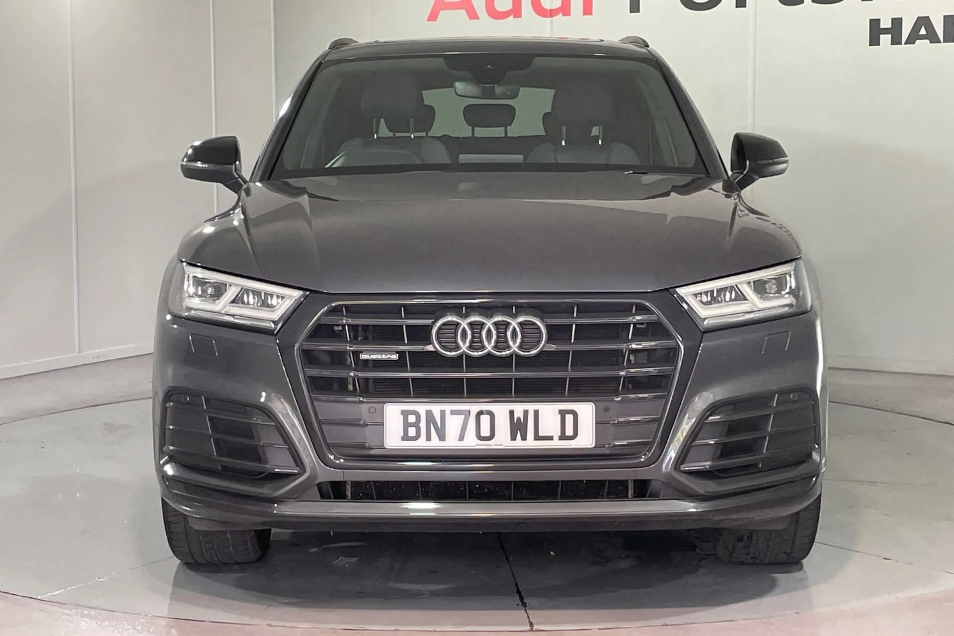 Audi Q5 thumbnail image number 11