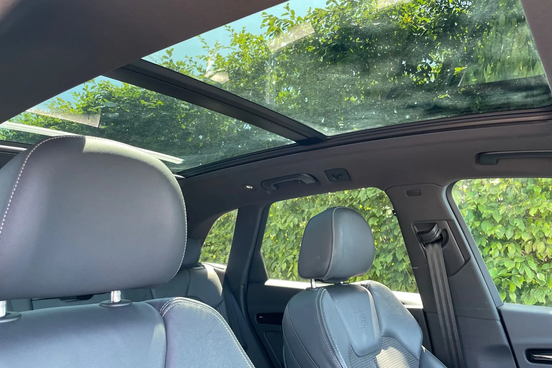 Audi Q5 thumbnail image number 4