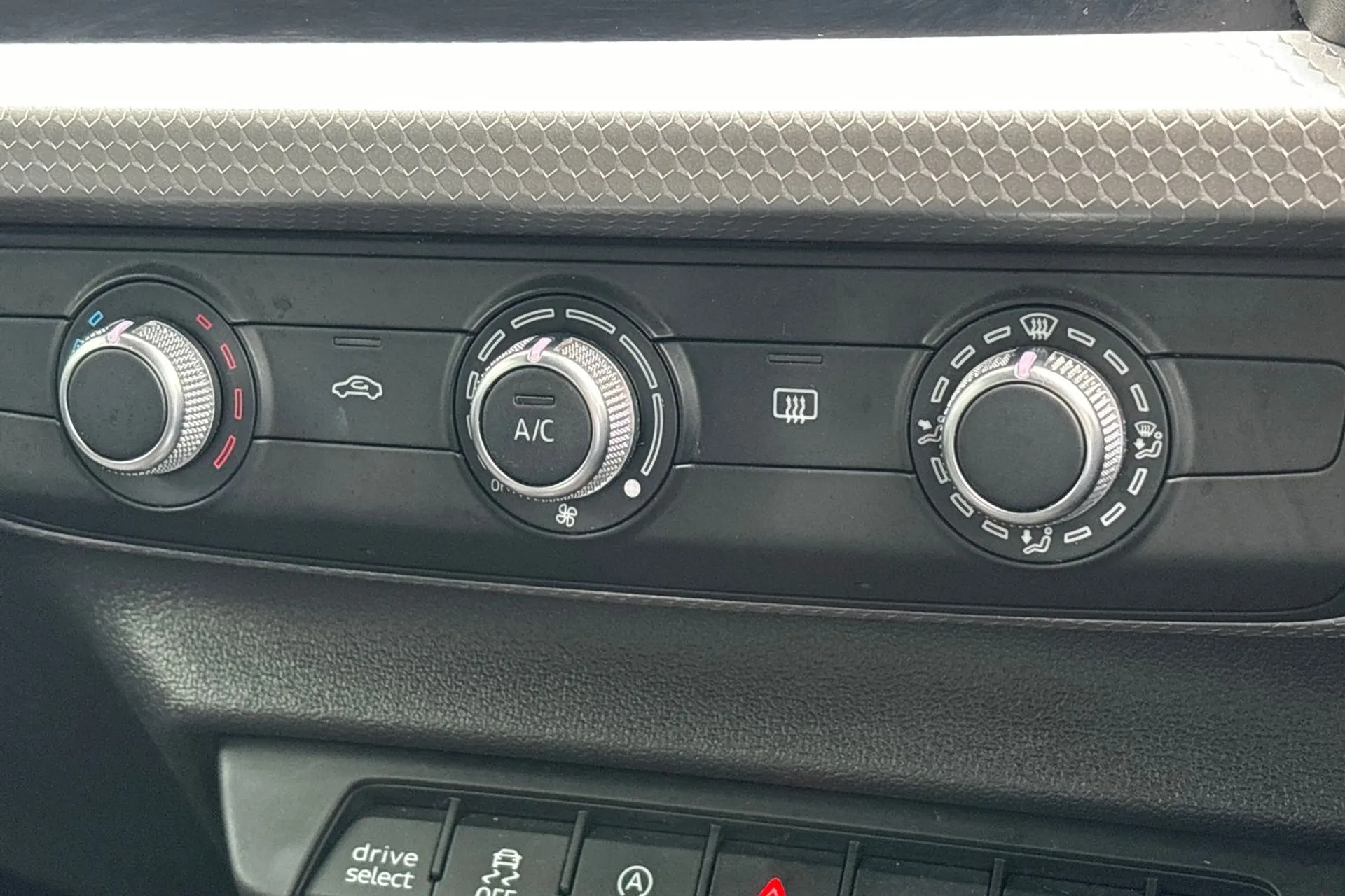 Audi A1 thumbnail image number 39