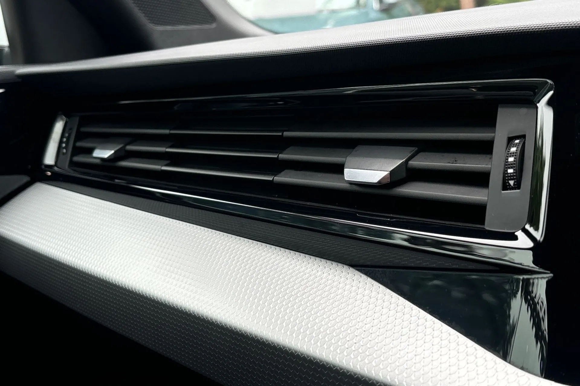 Audi A1 thumbnail image number 46