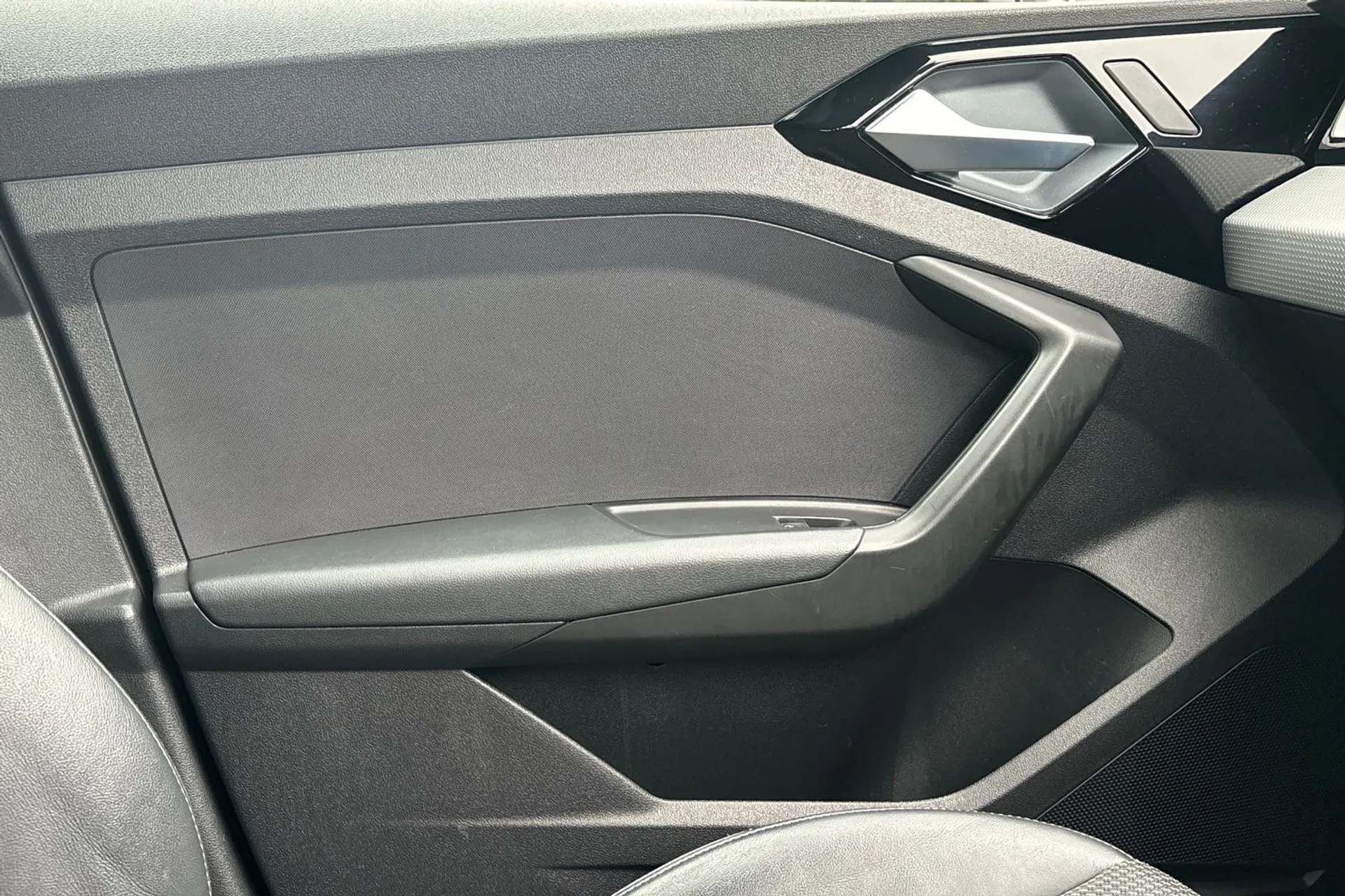 Audi A1 thumbnail image number 40