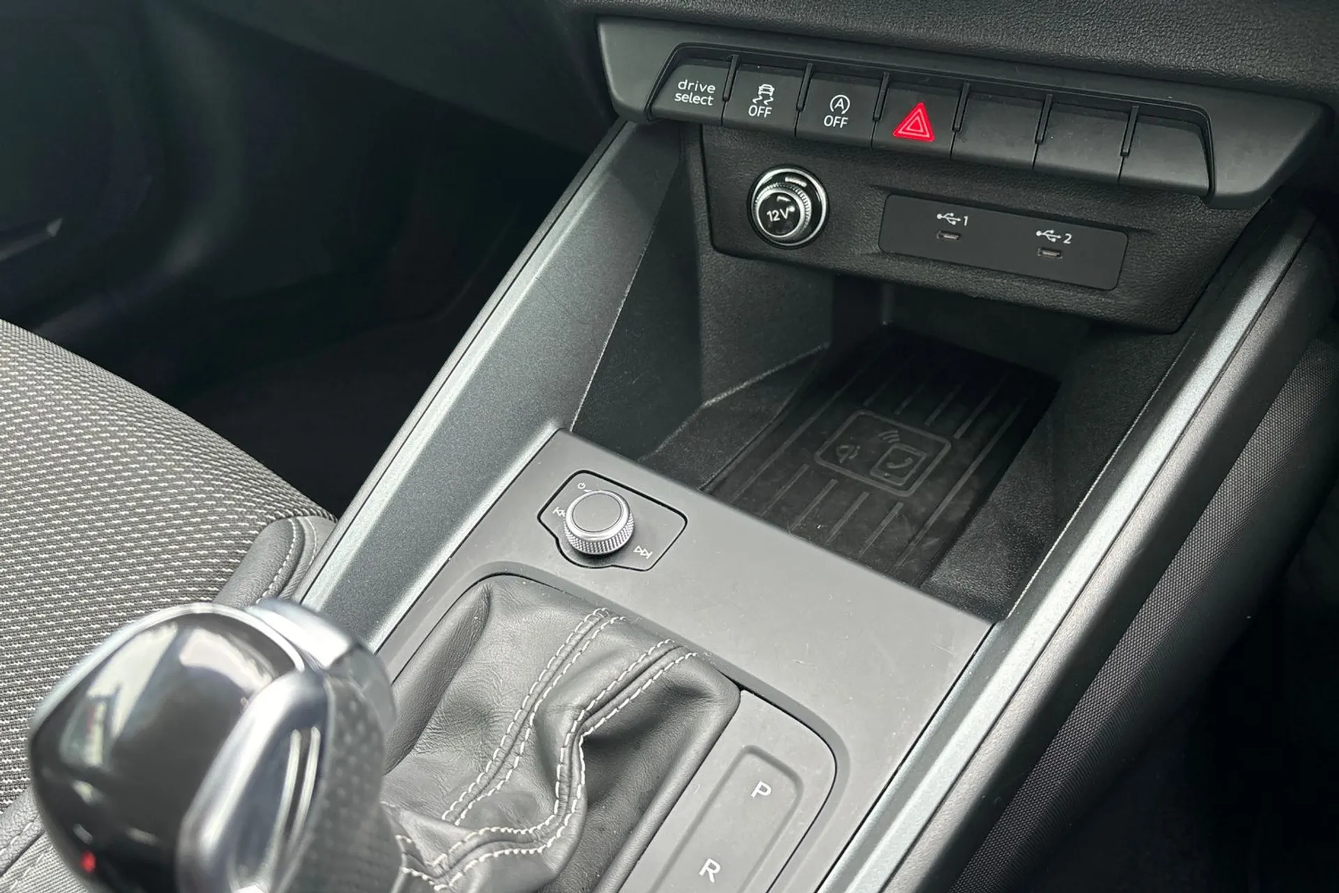 Audi A1 thumbnail image number 43