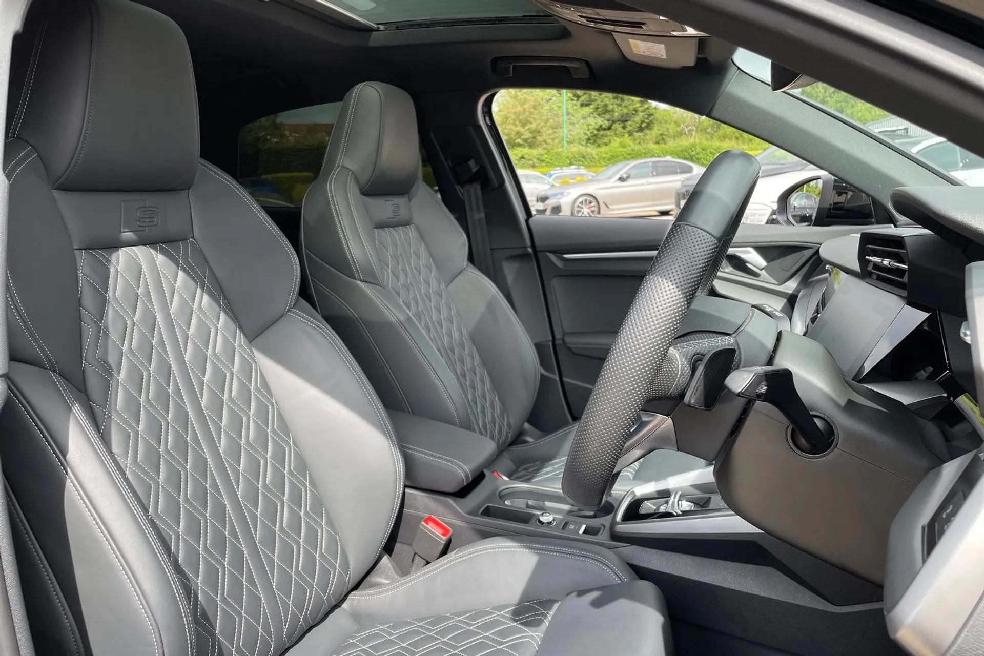 Audi A3 thumbnail image number 35