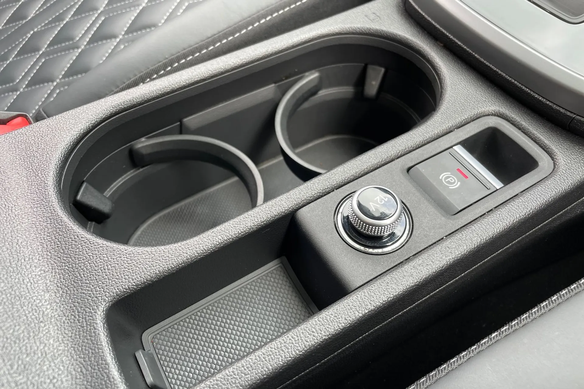 Audi A3 thumbnail image number 26