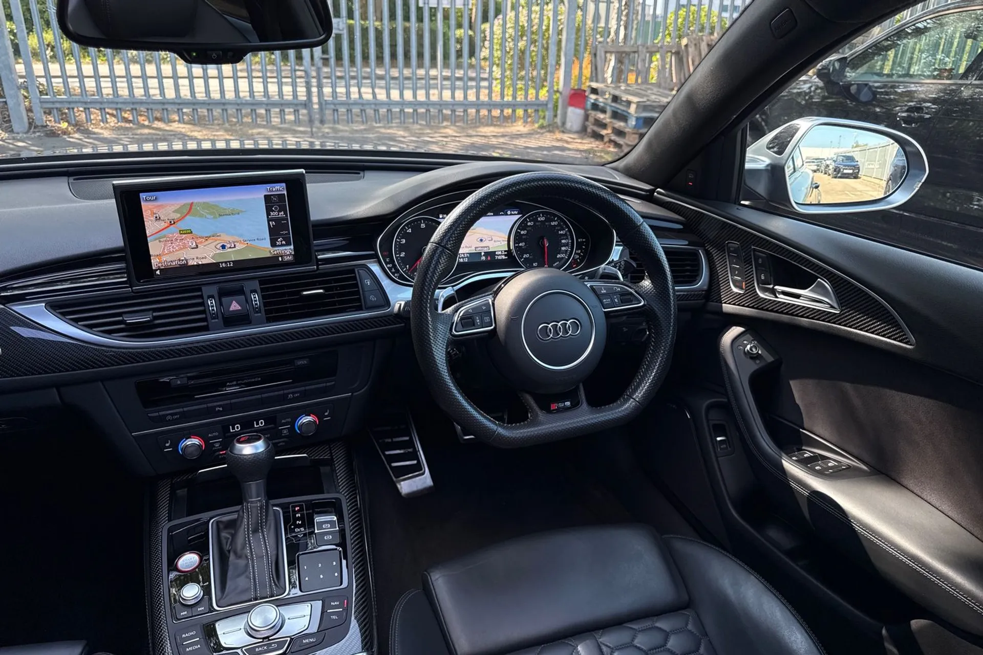 Audi RS6 thumbnail image number 35