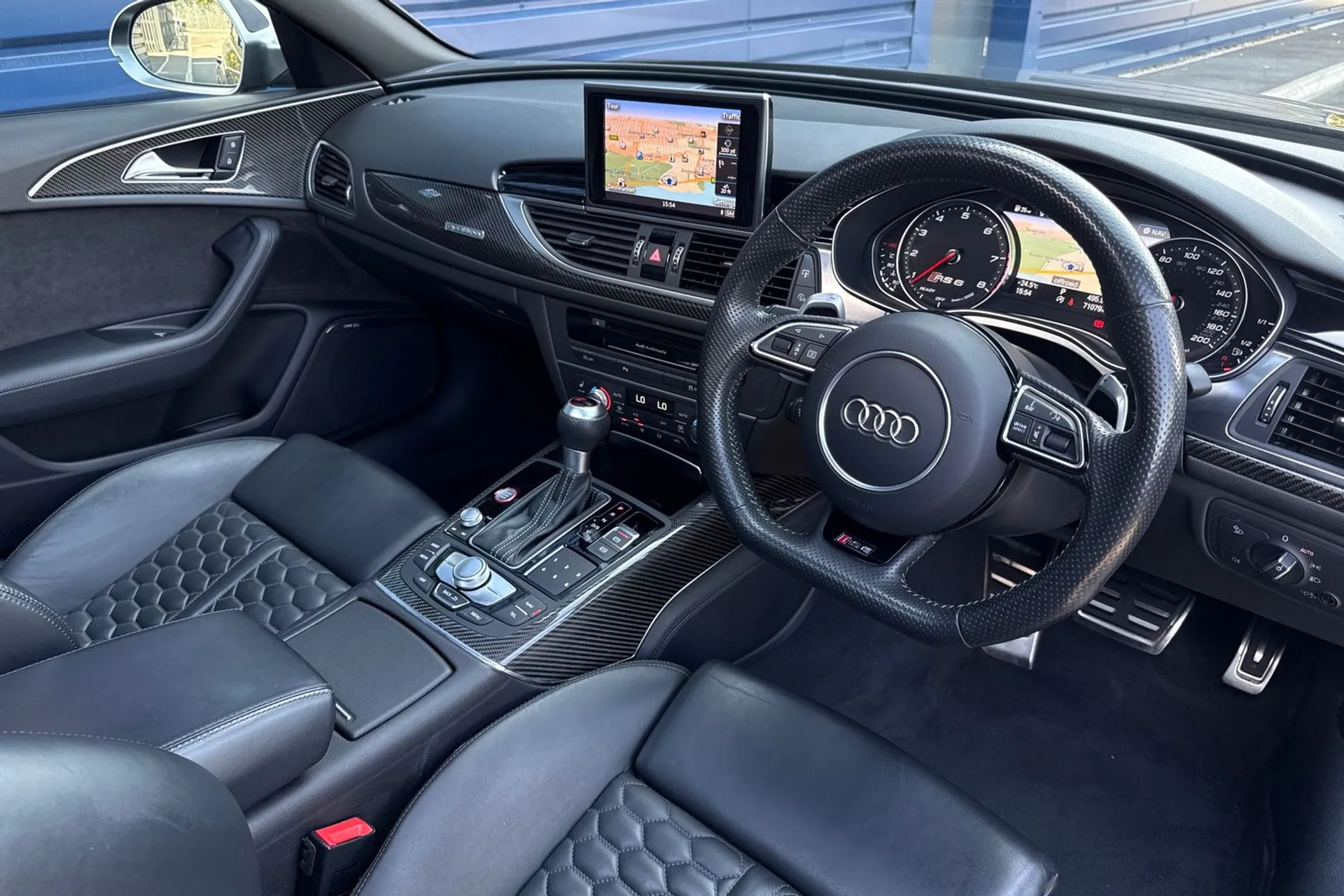 Audi RS6 thumbnail image number 26