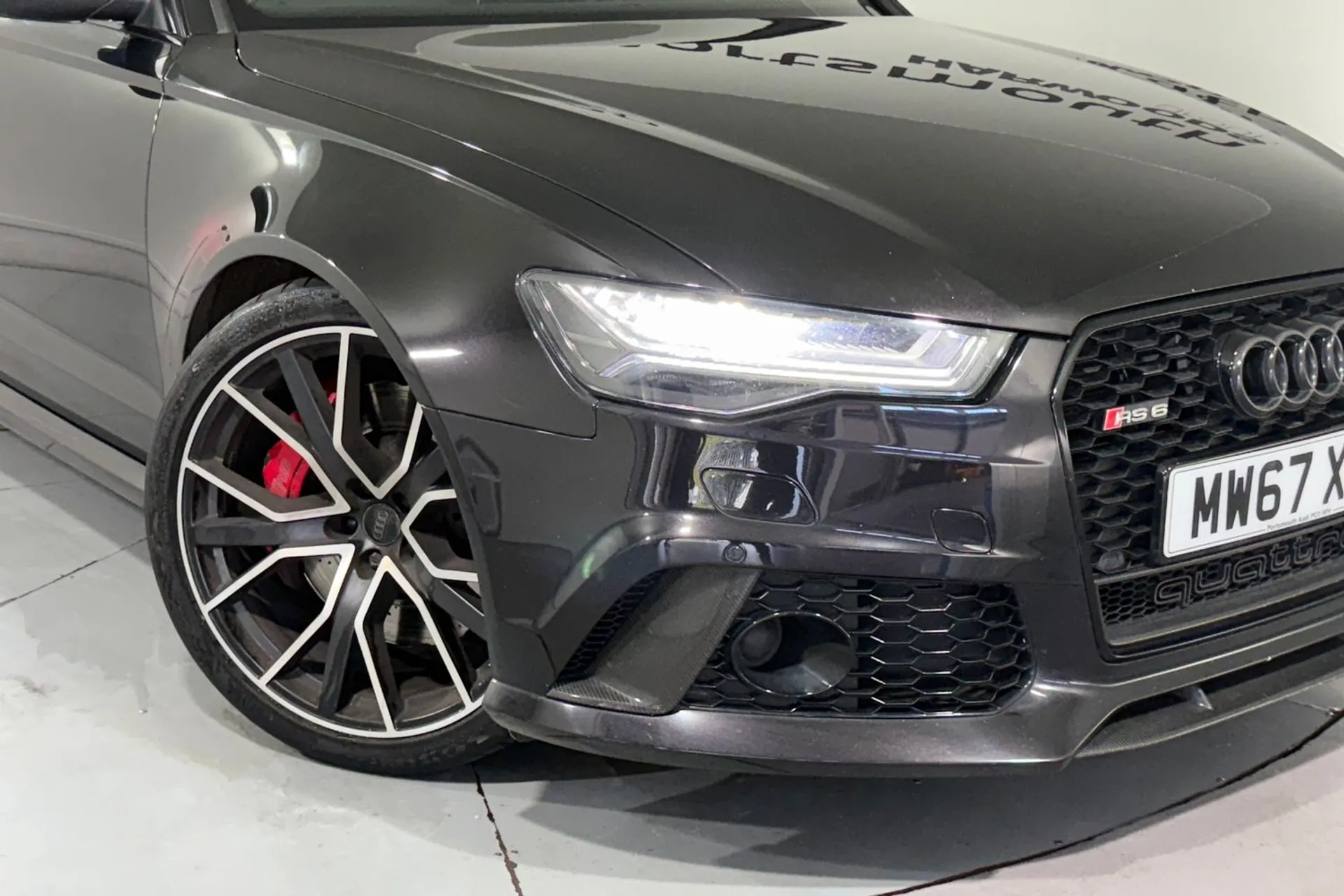 Audi RS6 thumbnail image number 6
