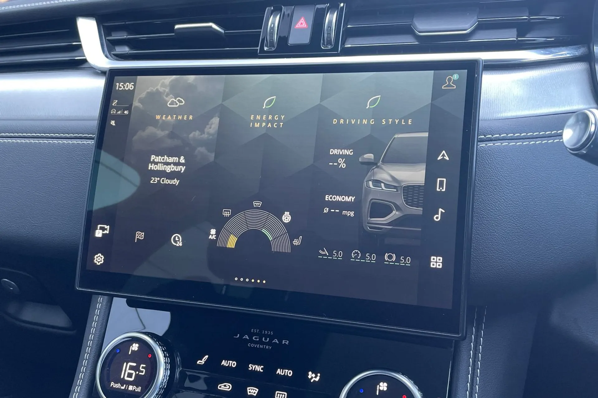Jaguar F-PACE thumbnail image number 65