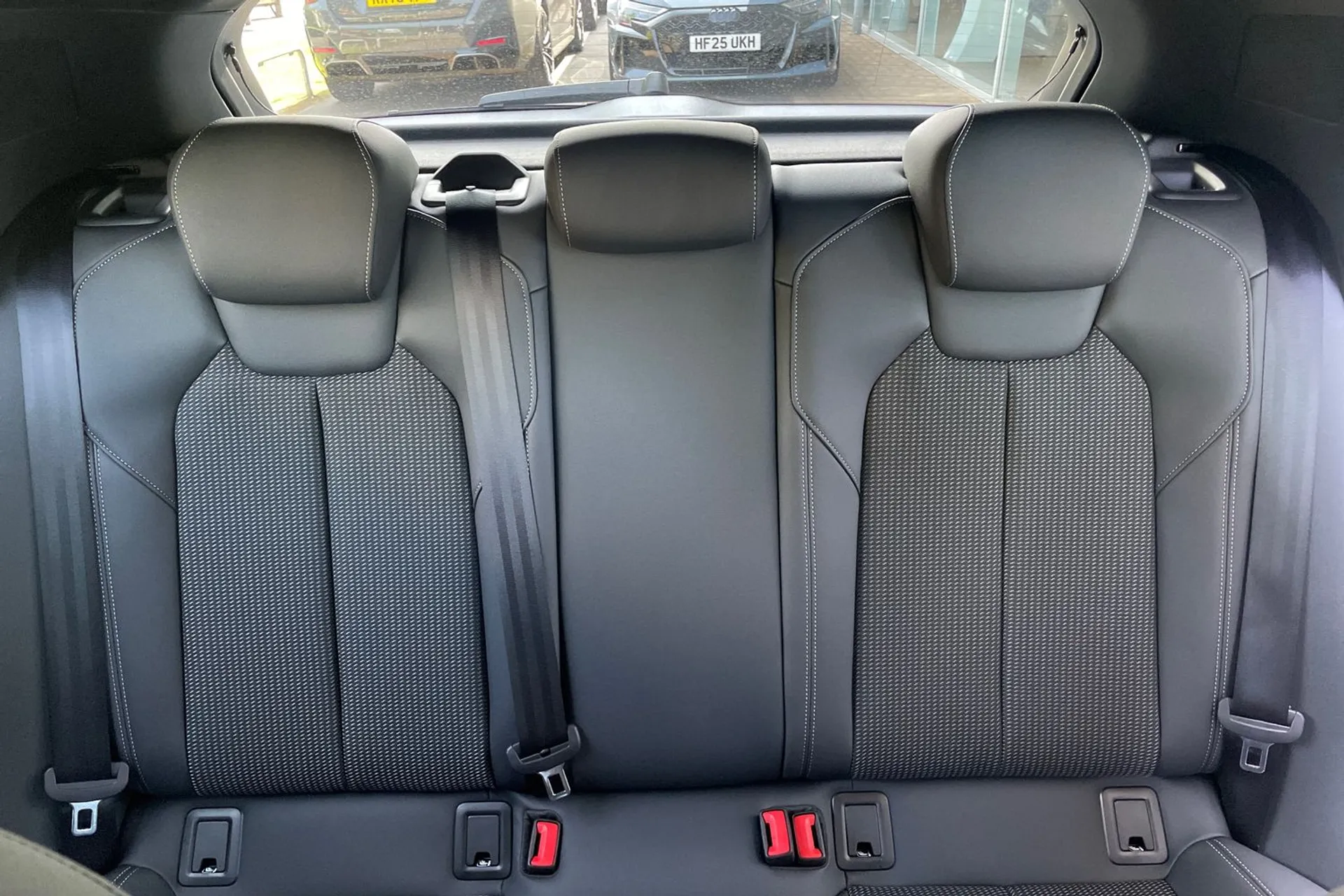 Audi A1 thumbnail image number 30