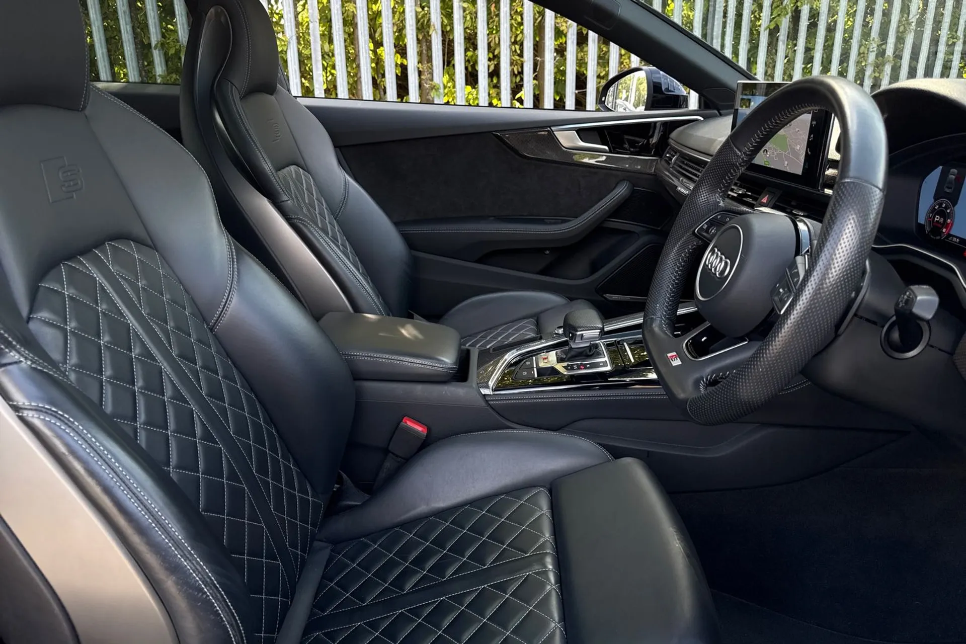 Audi A5 thumbnail image number 25