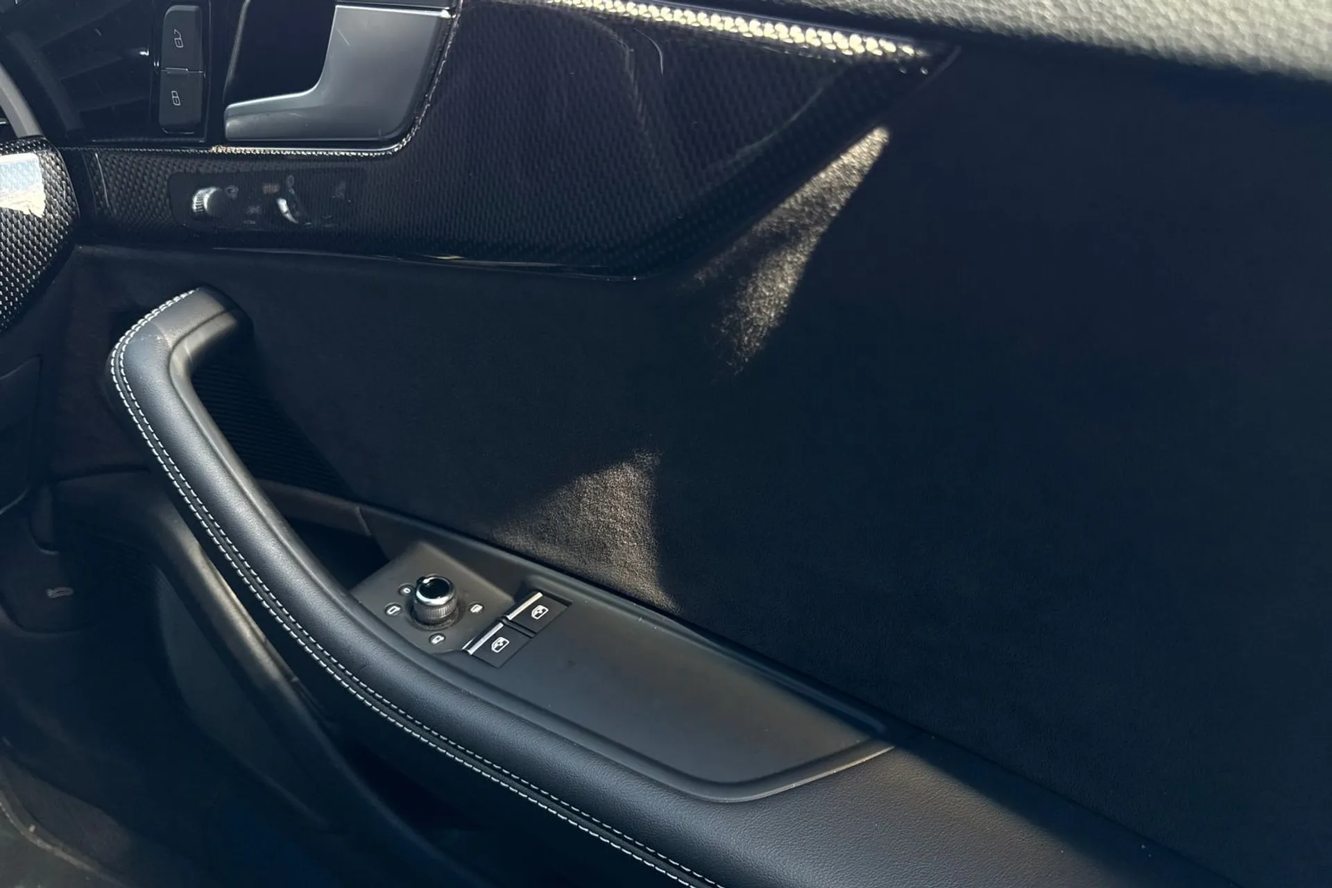 Audi A5 thumbnail image number 41