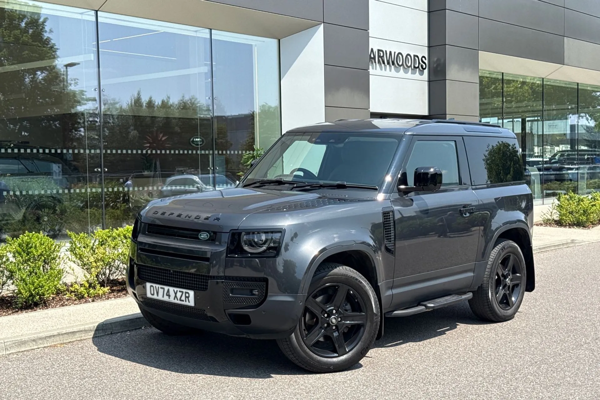 LAND ROVER DEFENDER thumbnail image number 13