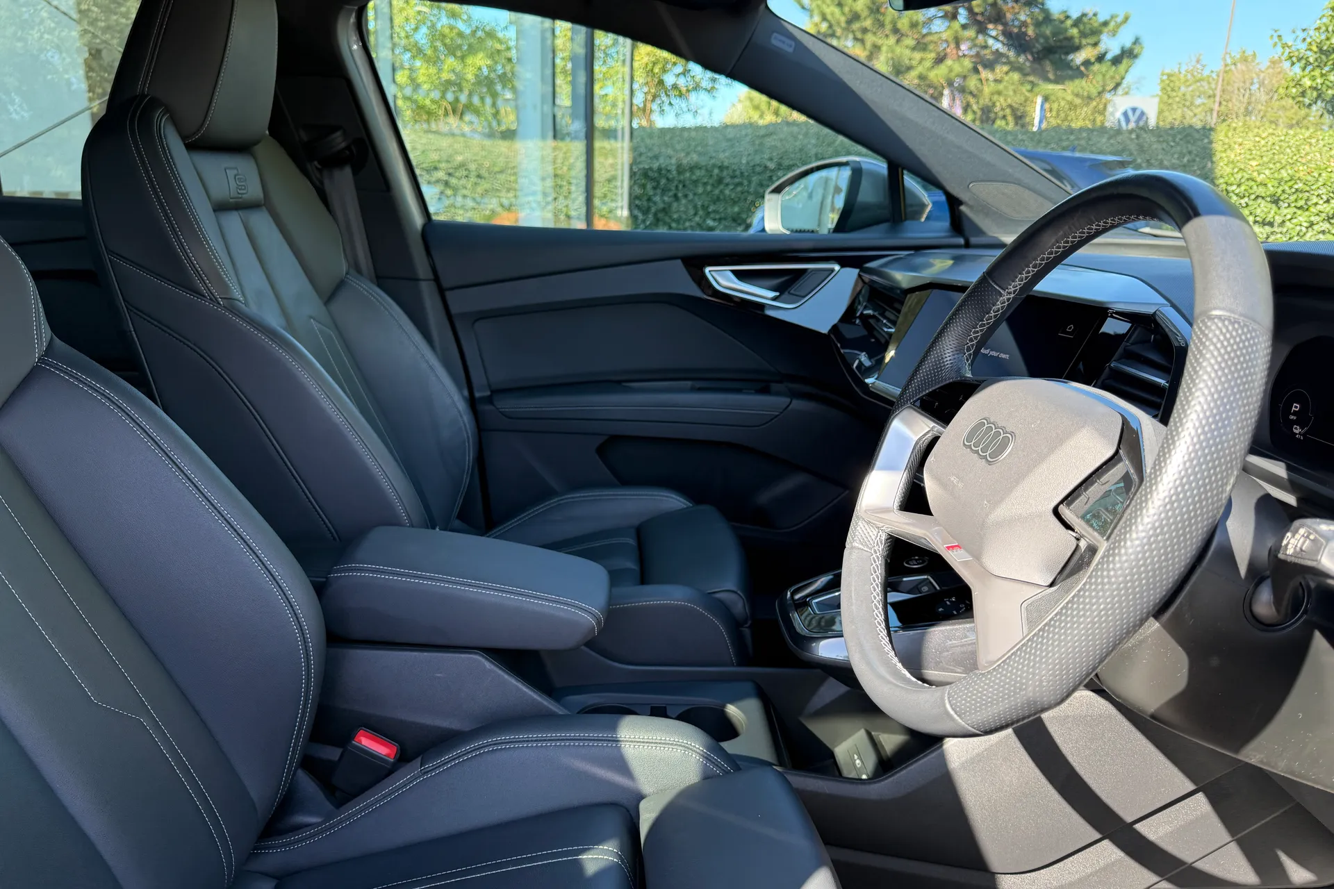 Audi Q4 thumbnail image number 47