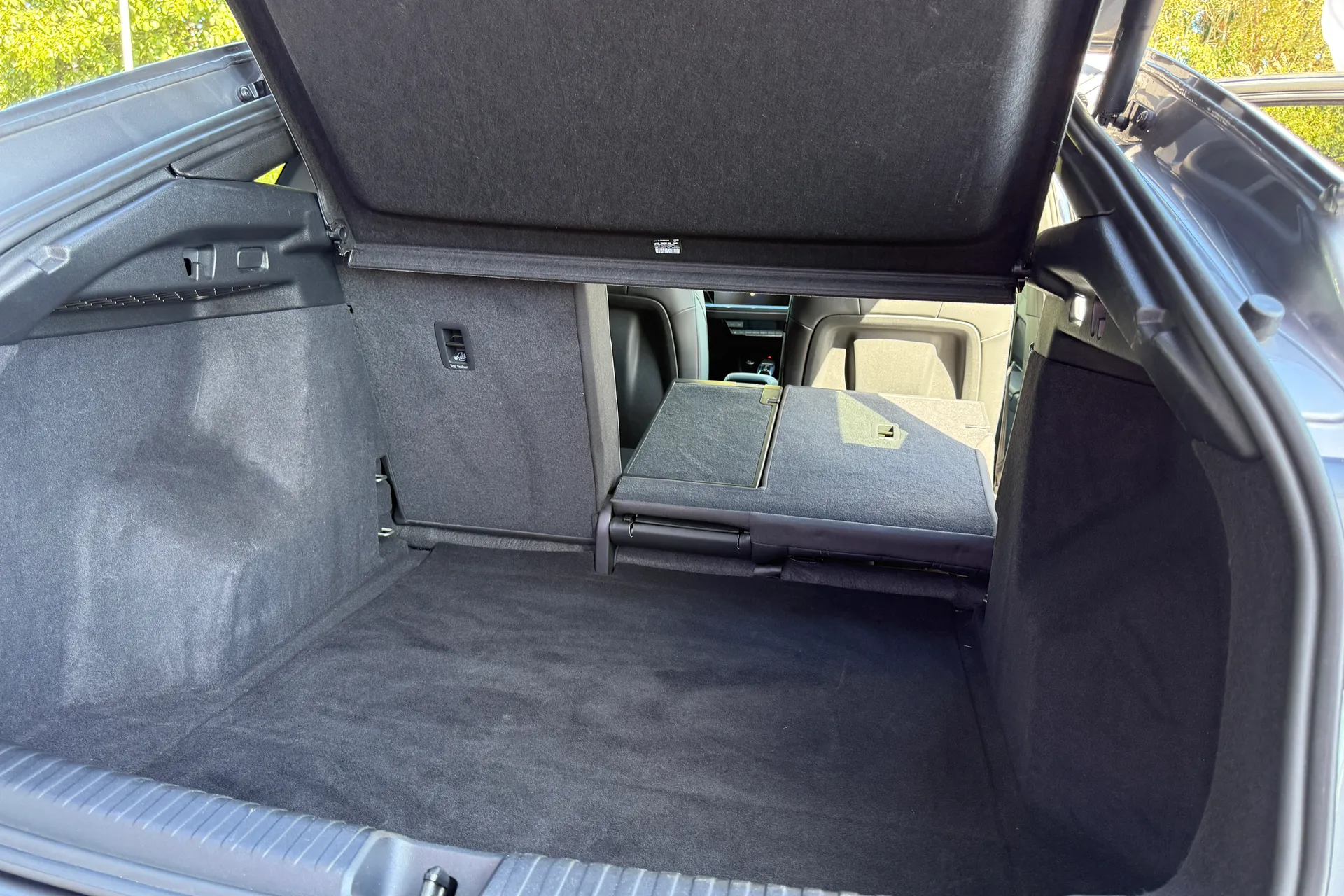 Audi Q4 thumbnail image number 46