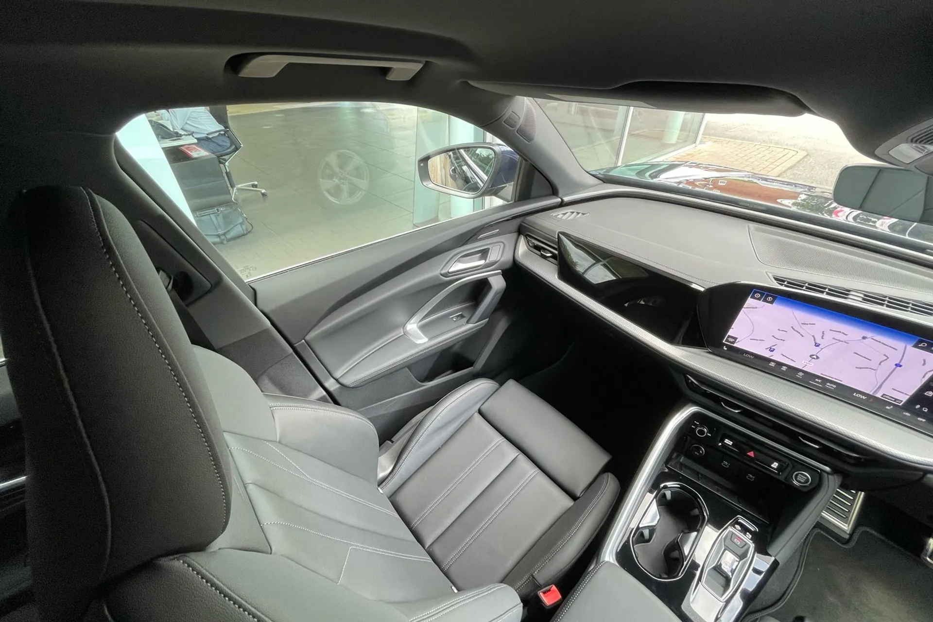 Audi Q5 thumbnail image number 32