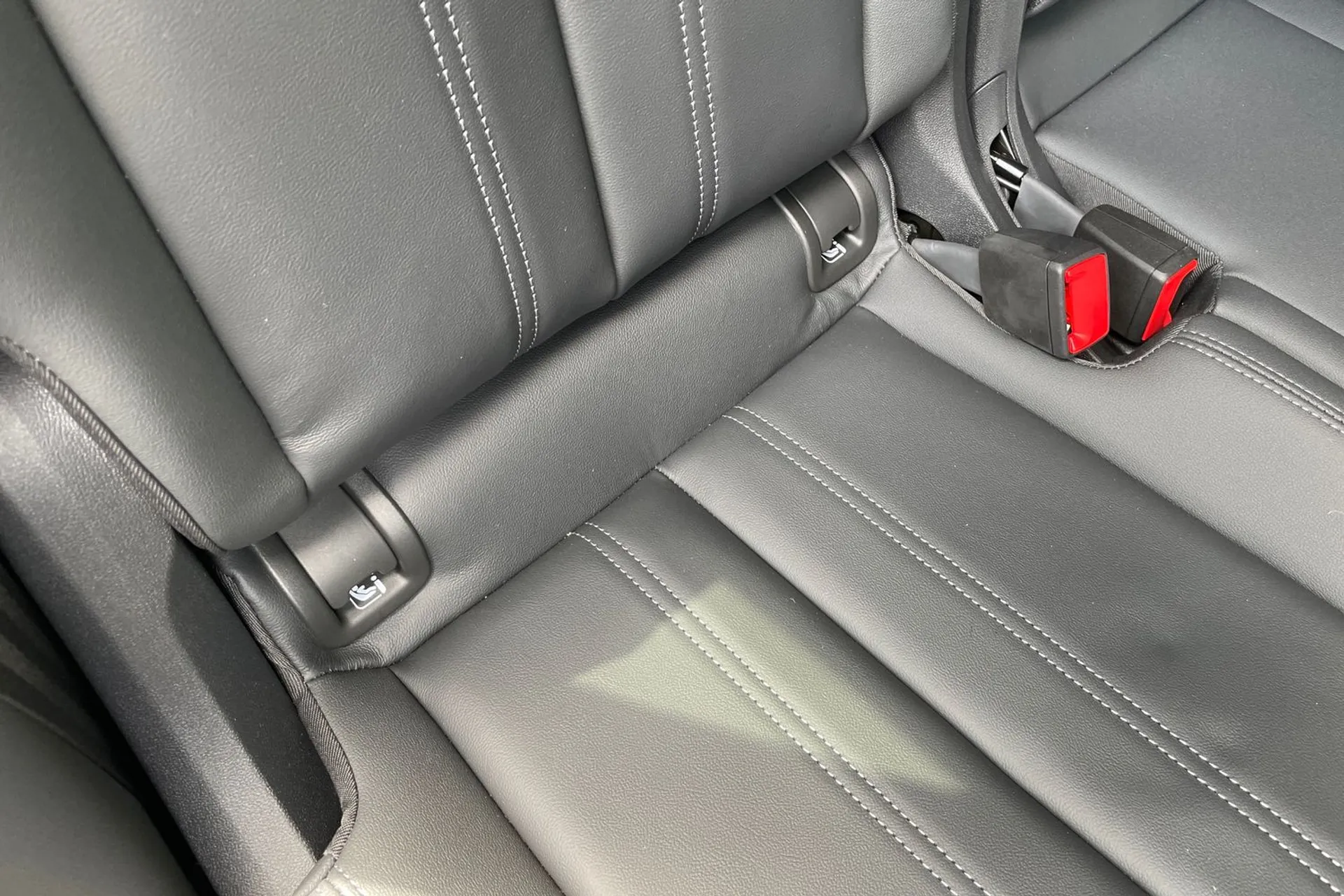 Audi Q5 thumbnail image number 23