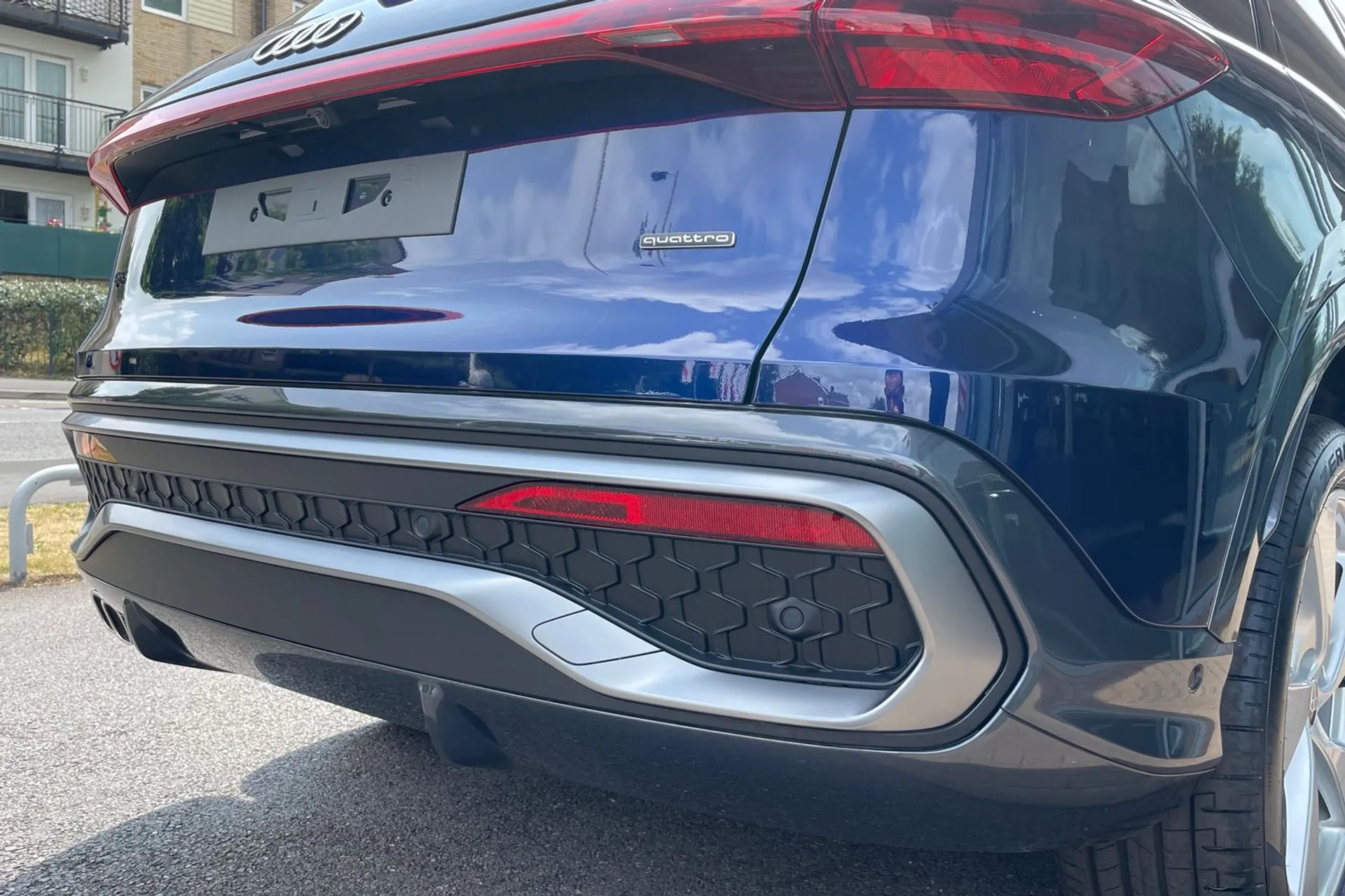 Audi Q5 thumbnail image number 16