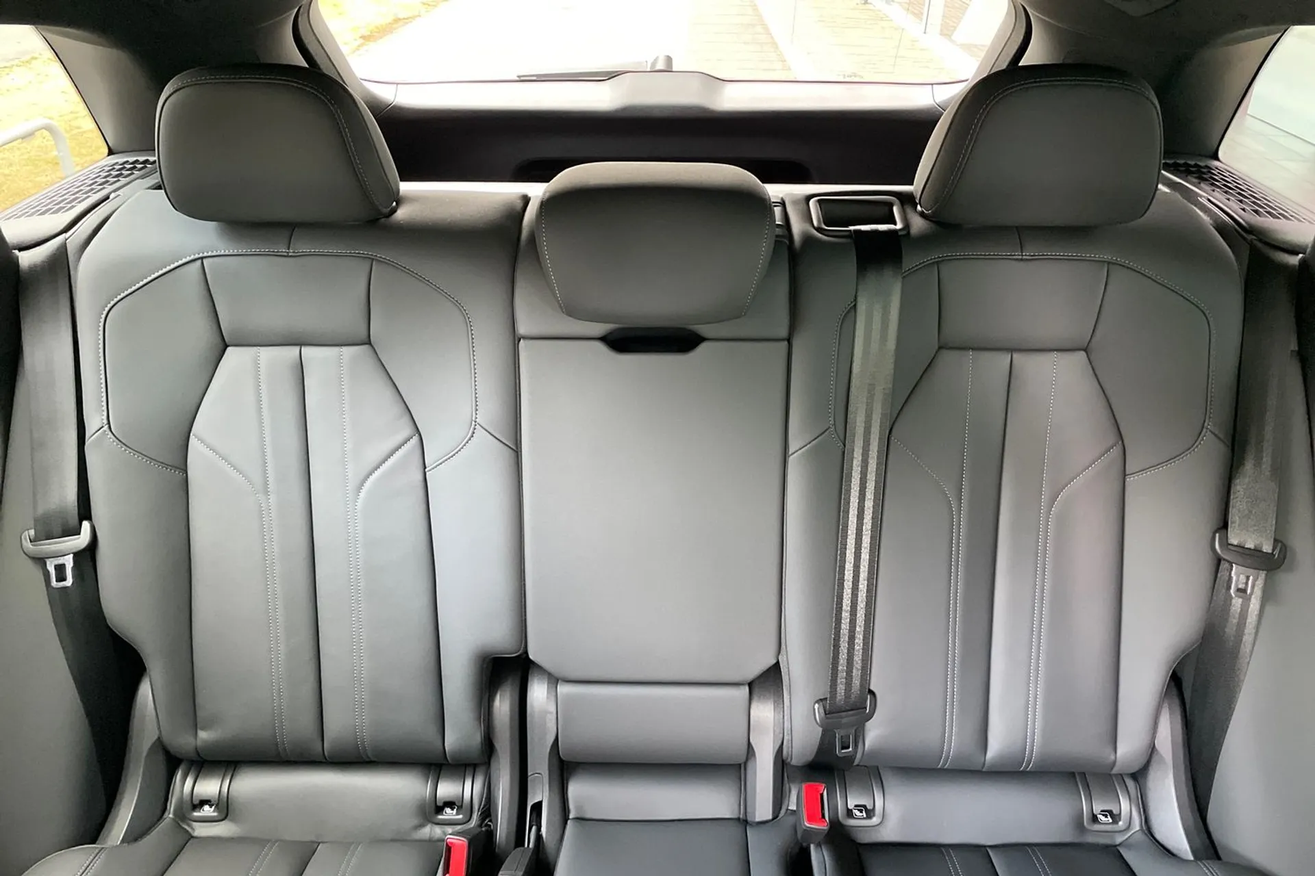 Audi Q5 thumbnail image number 30