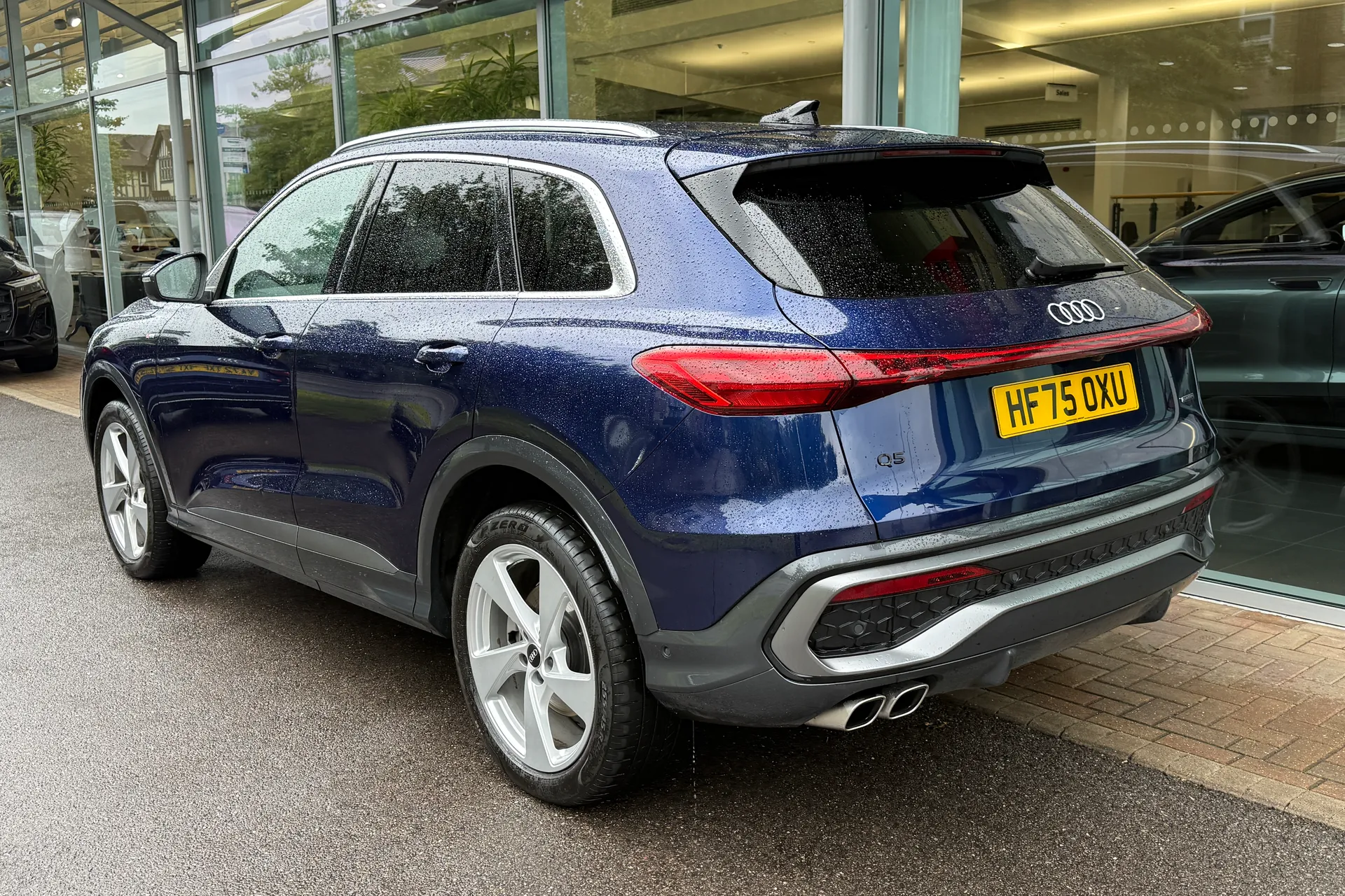 Audi Q5 thumbnail image number 11