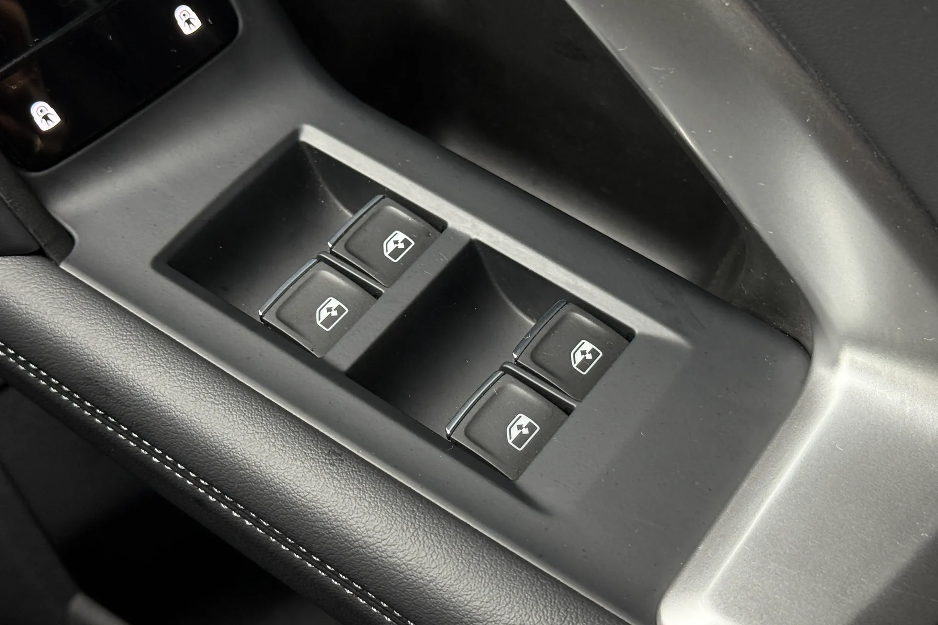 Audi Q5 thumbnail image number 19