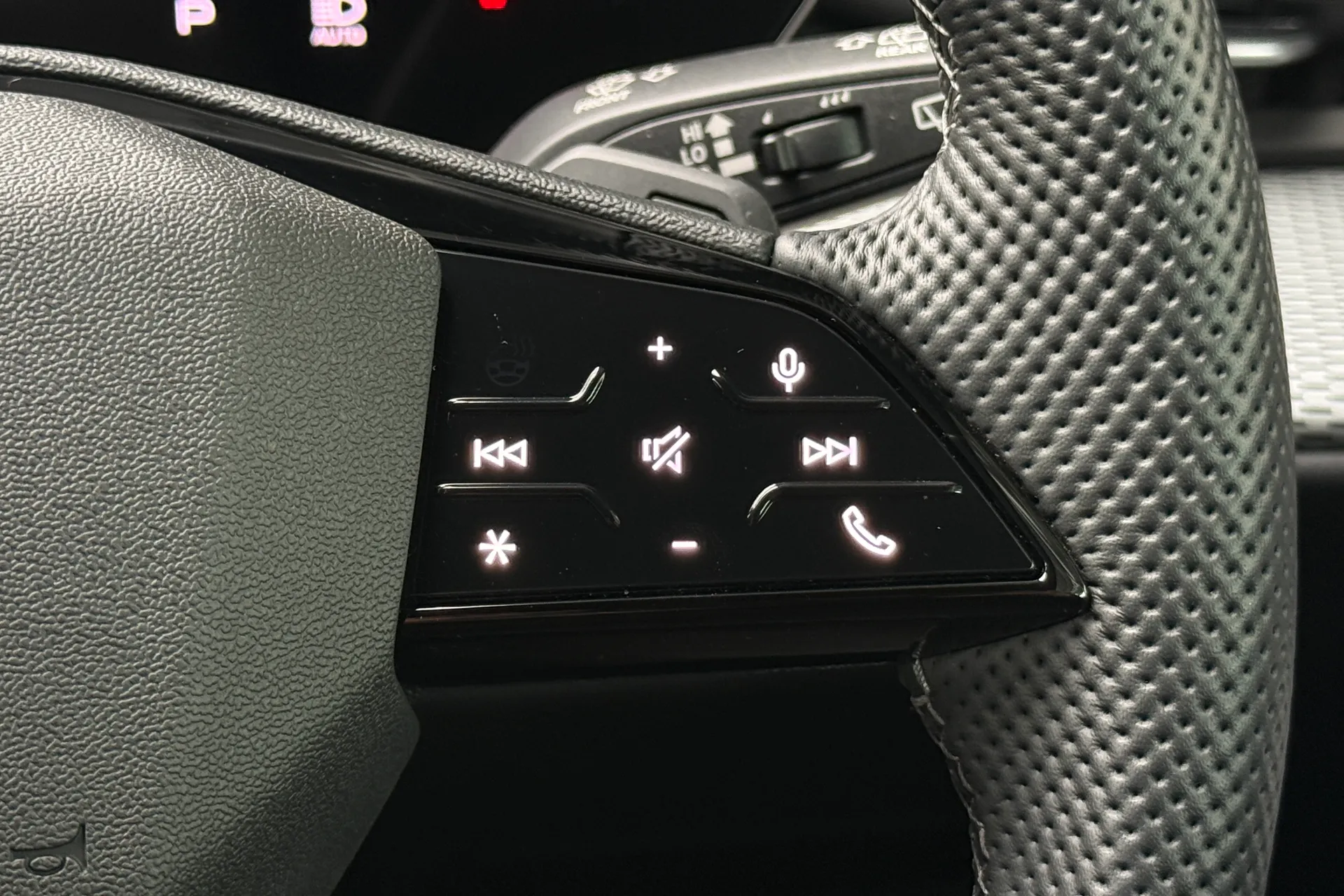 Audi Q5 thumbnail image number 15