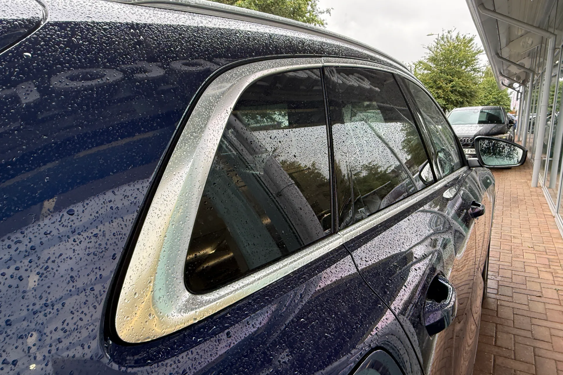 Audi Q5 thumbnail image number 36