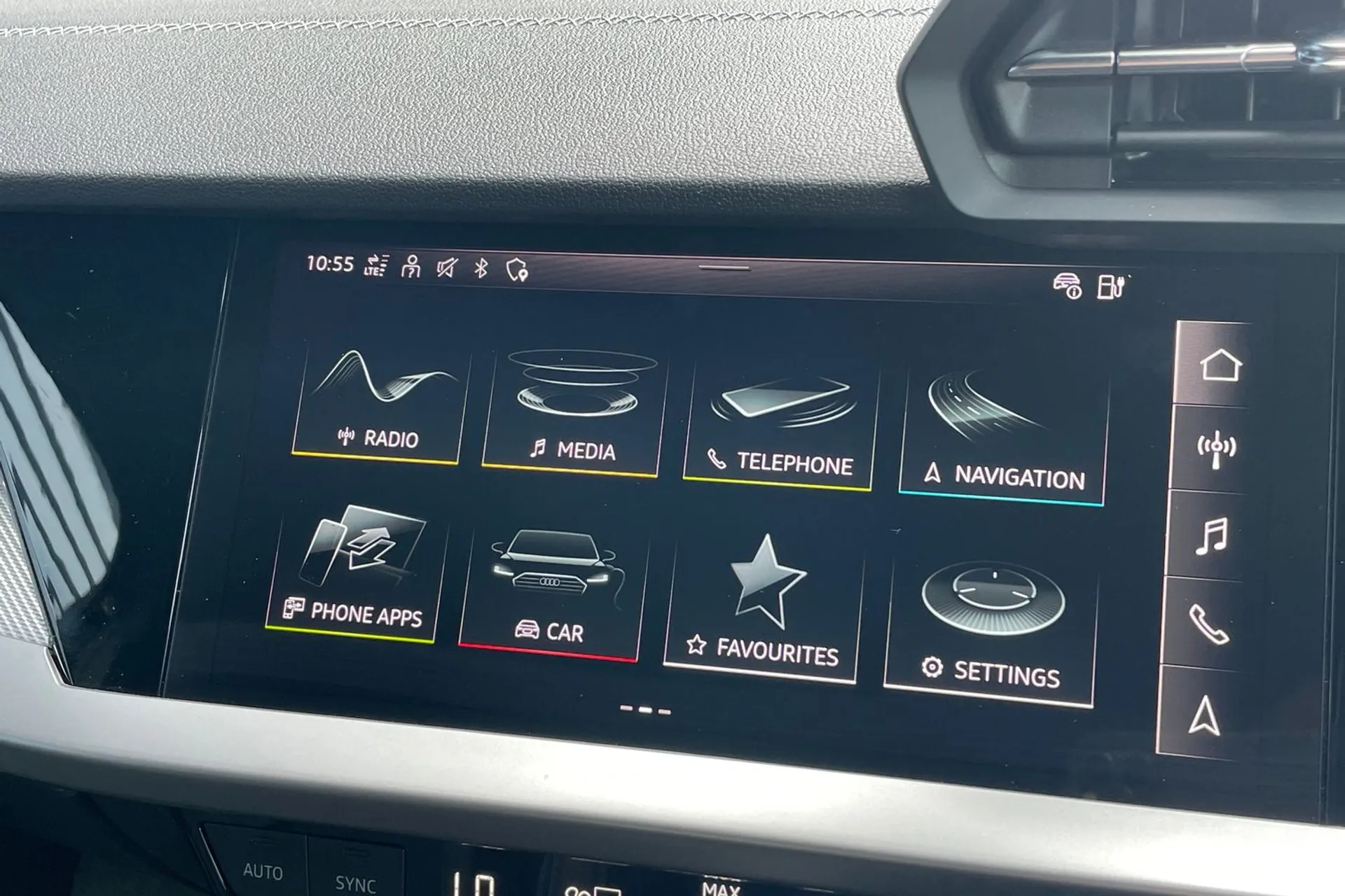 Audi A3 thumbnail image number 23
