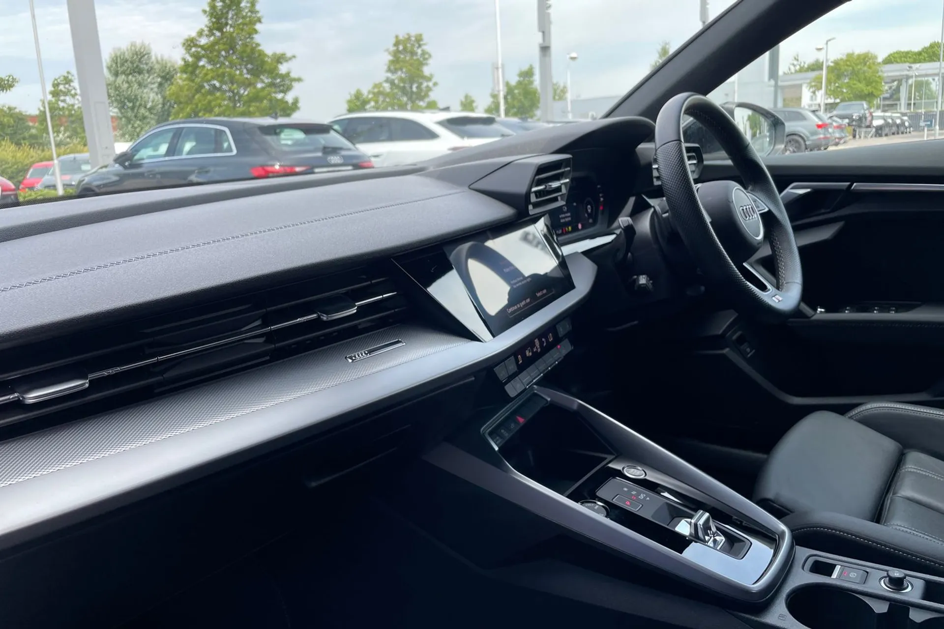 Audi A3 thumbnail image number 27