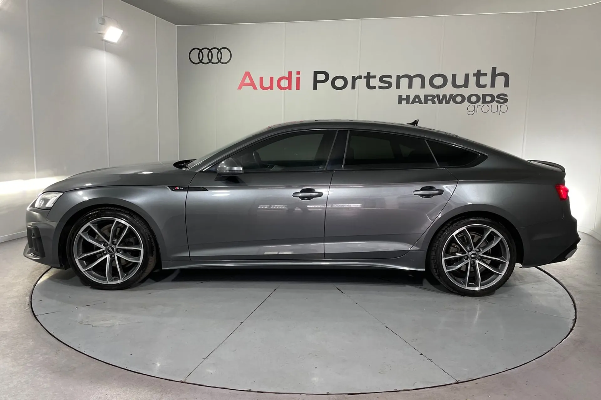 Audi A5 thumbnail image number 12