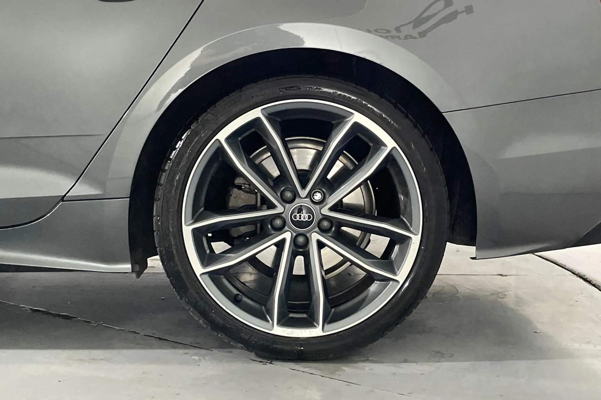 Audi A5 thumbnail image number 13