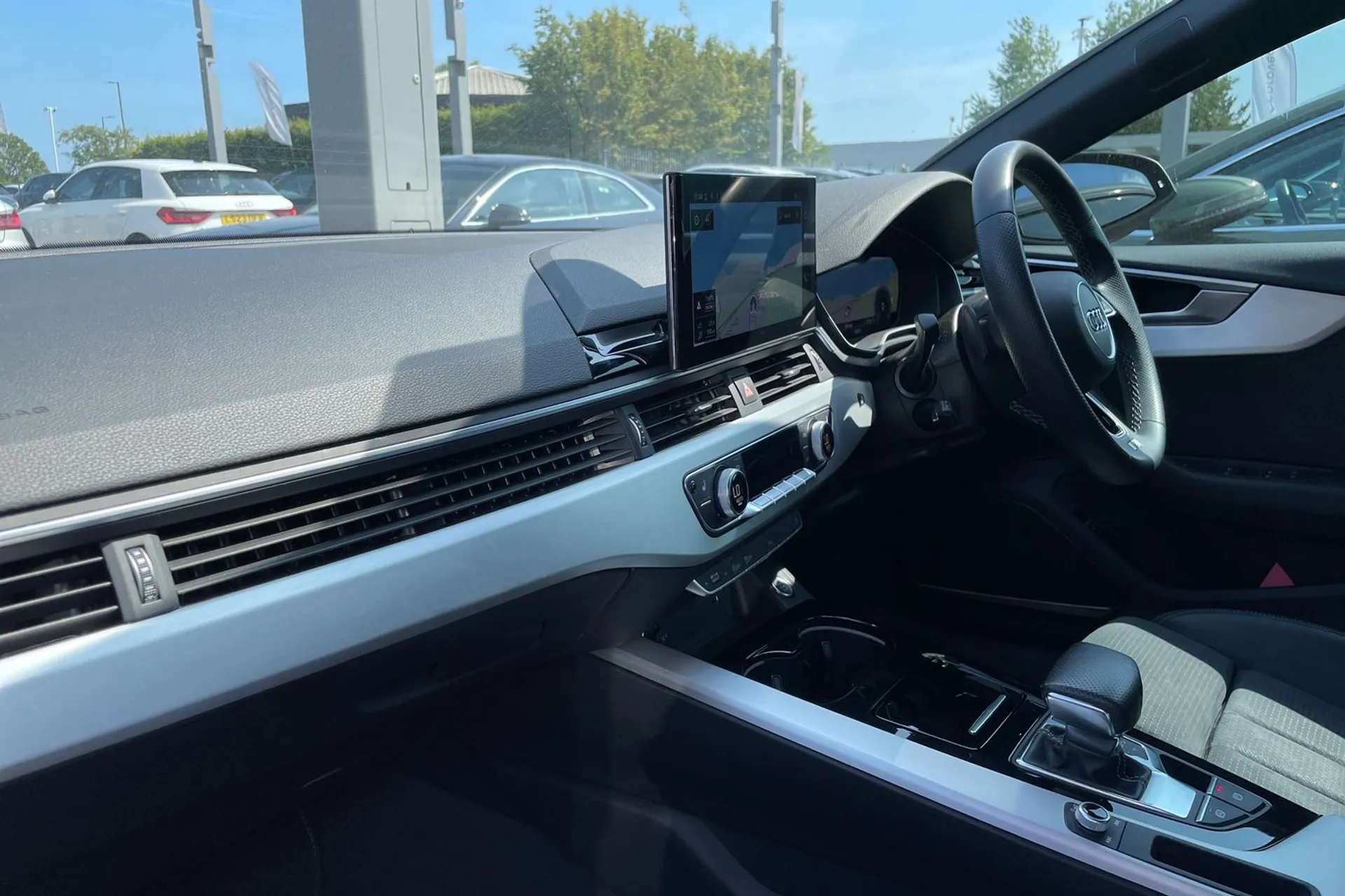 Audi A5 thumbnail image number 28