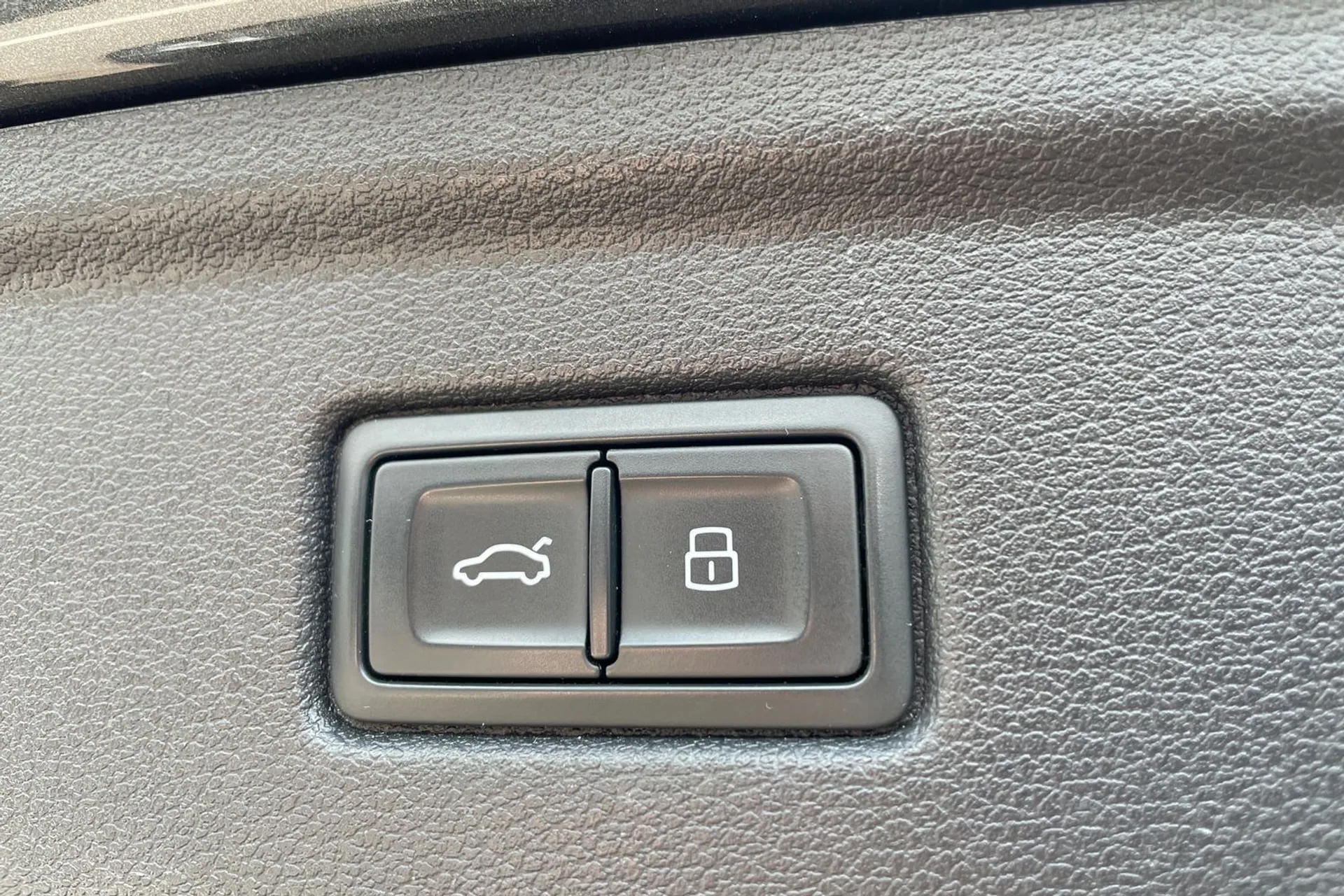Audi A5 thumbnail image number 20