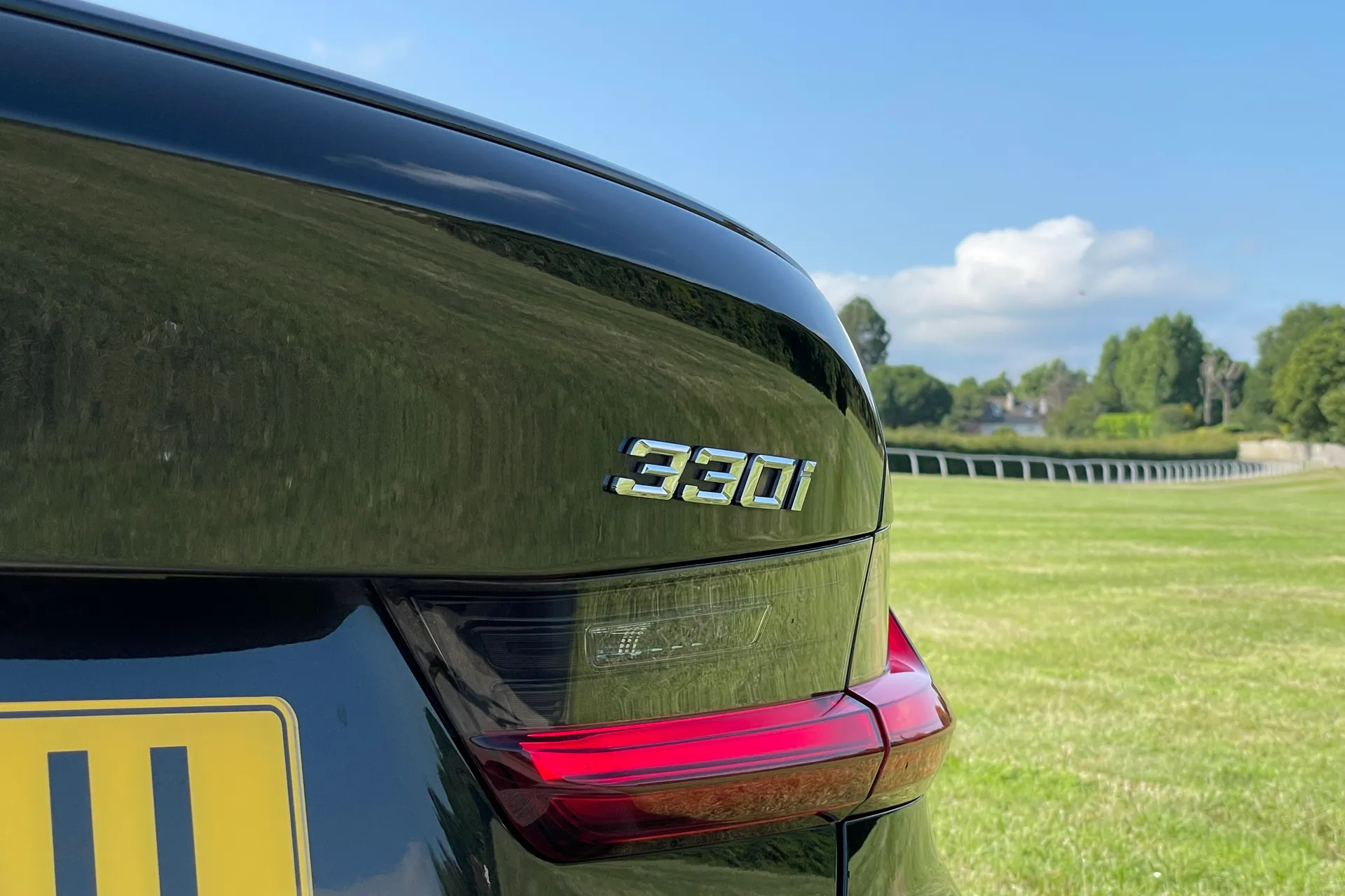 BMW 3 SERIES thumbnail image number 5