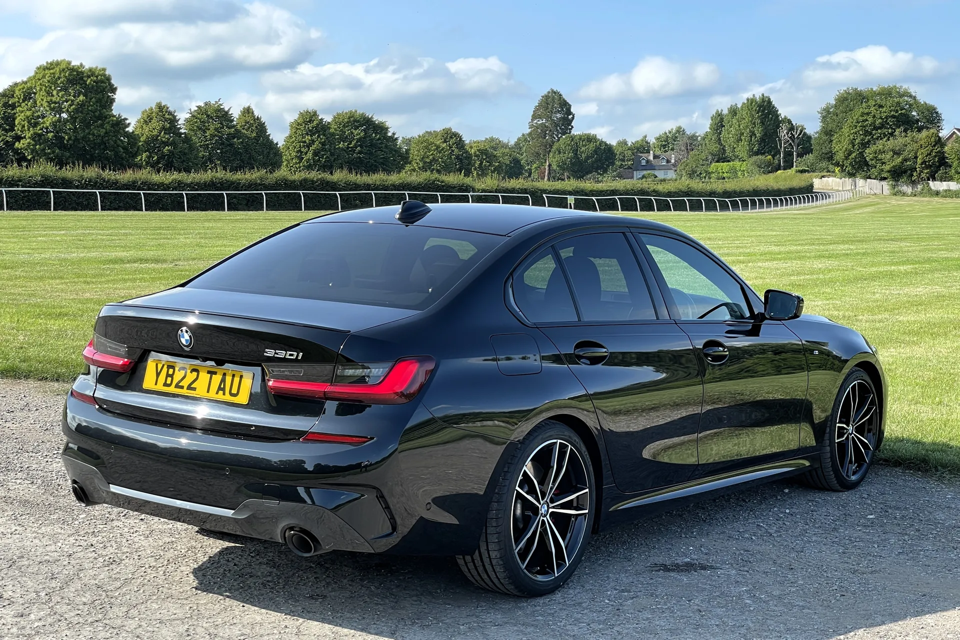 BMW 3 SERIES thumbnail image number 11