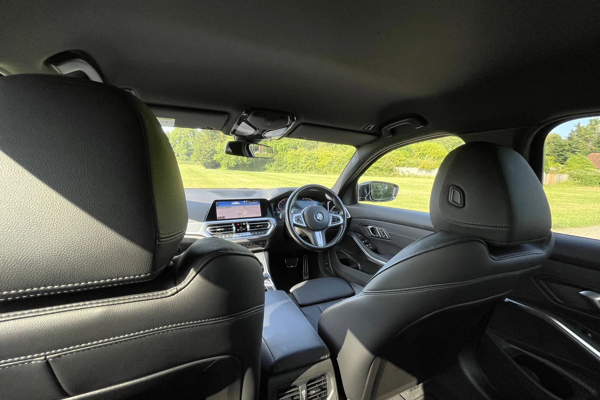 BMW 3 SERIES thumbnail image number 31