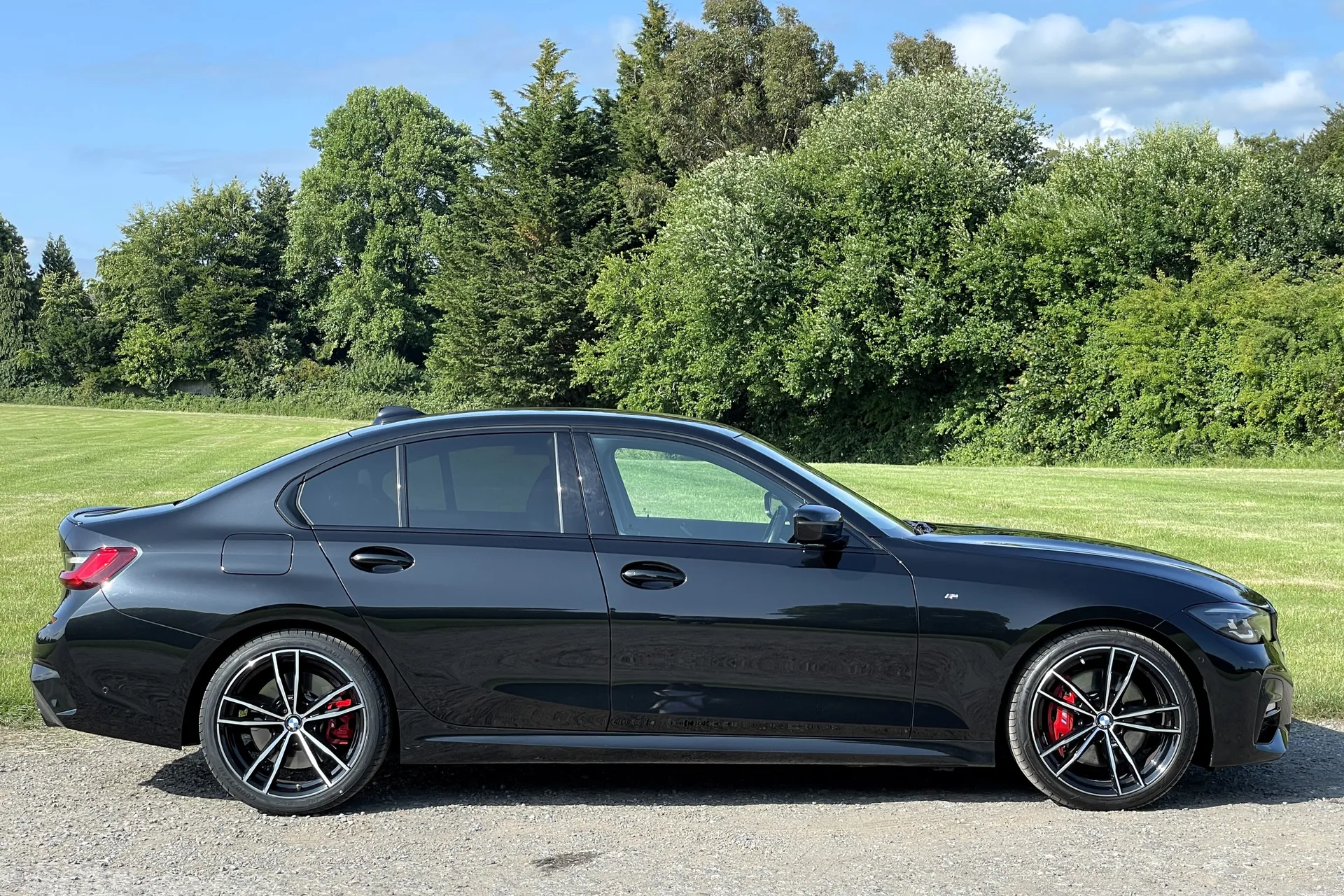 BMW 3 SERIES thumbnail image number 2