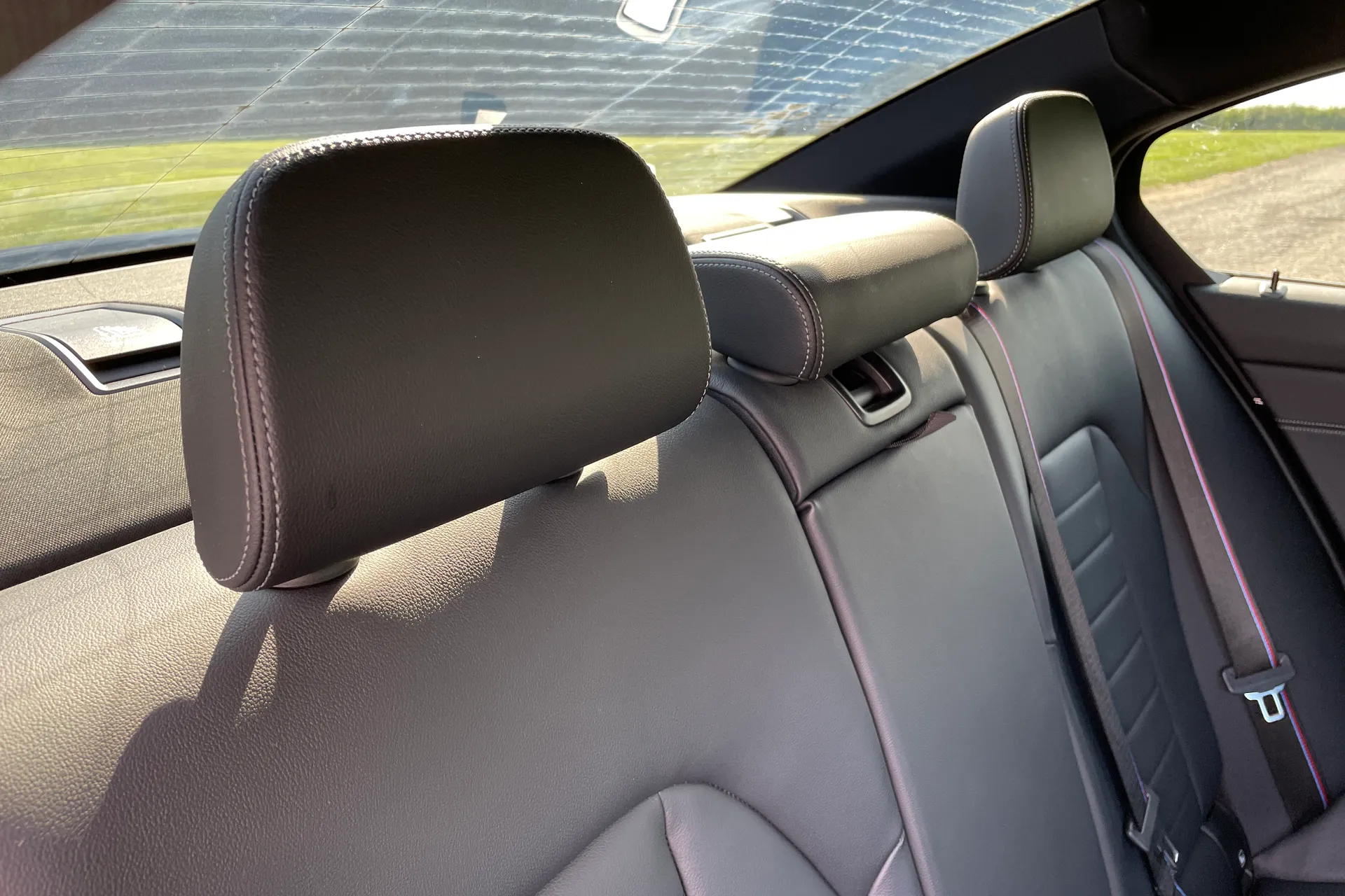 BMW 3 SERIES thumbnail image number 24