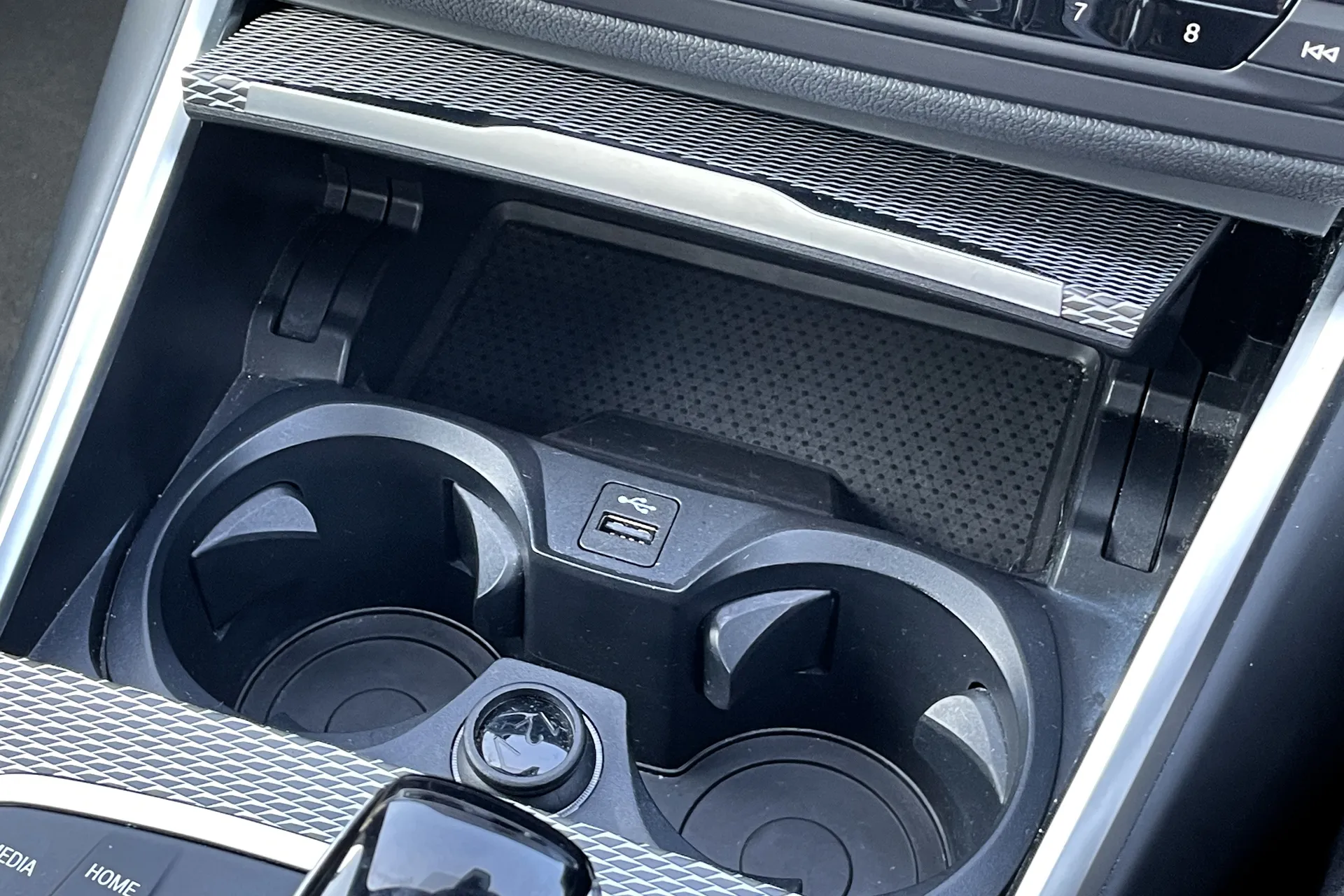 BMW 3 SERIES thumbnail image number 39