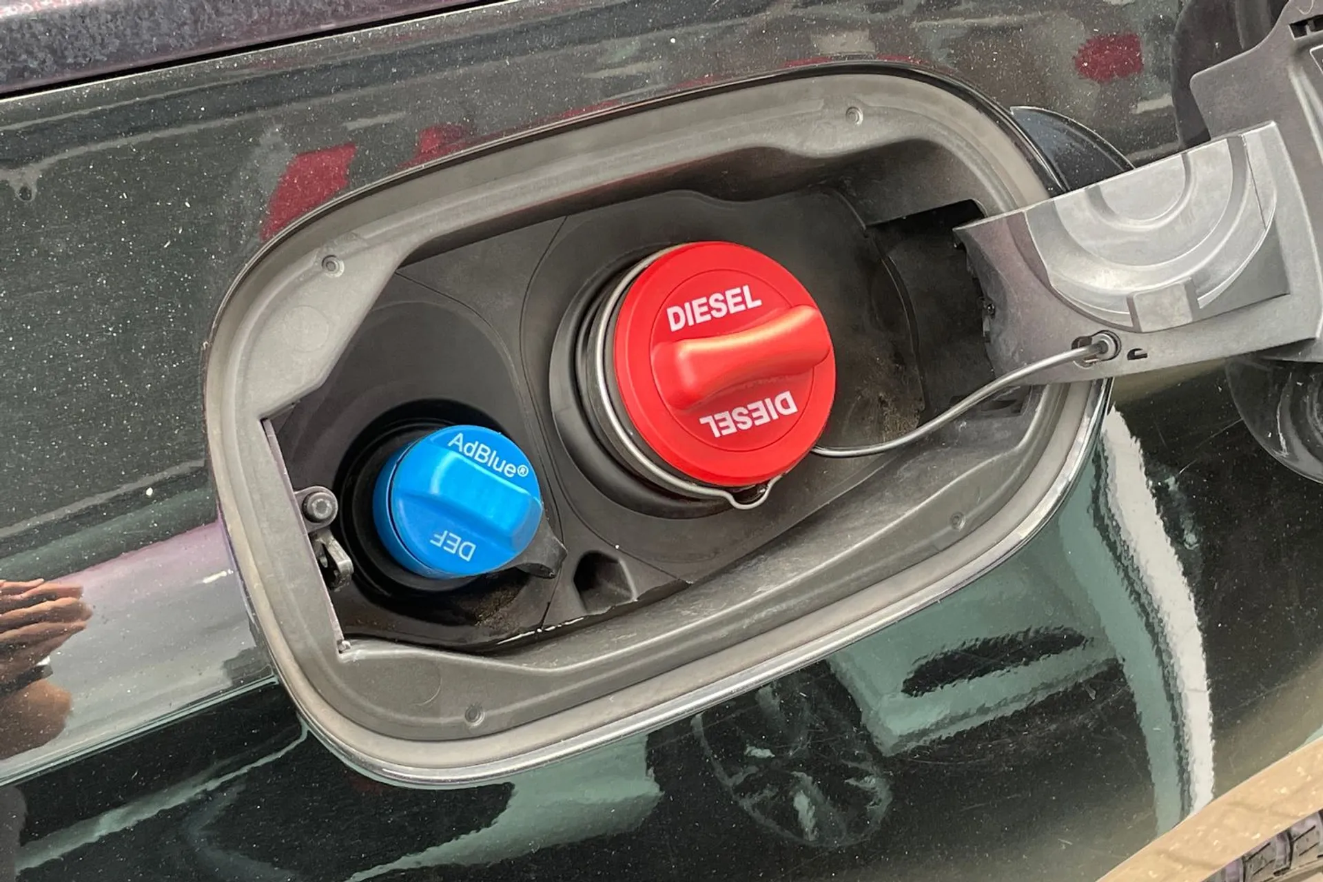 MERCEDES-BENZ E CLASS thumbnail image number 20